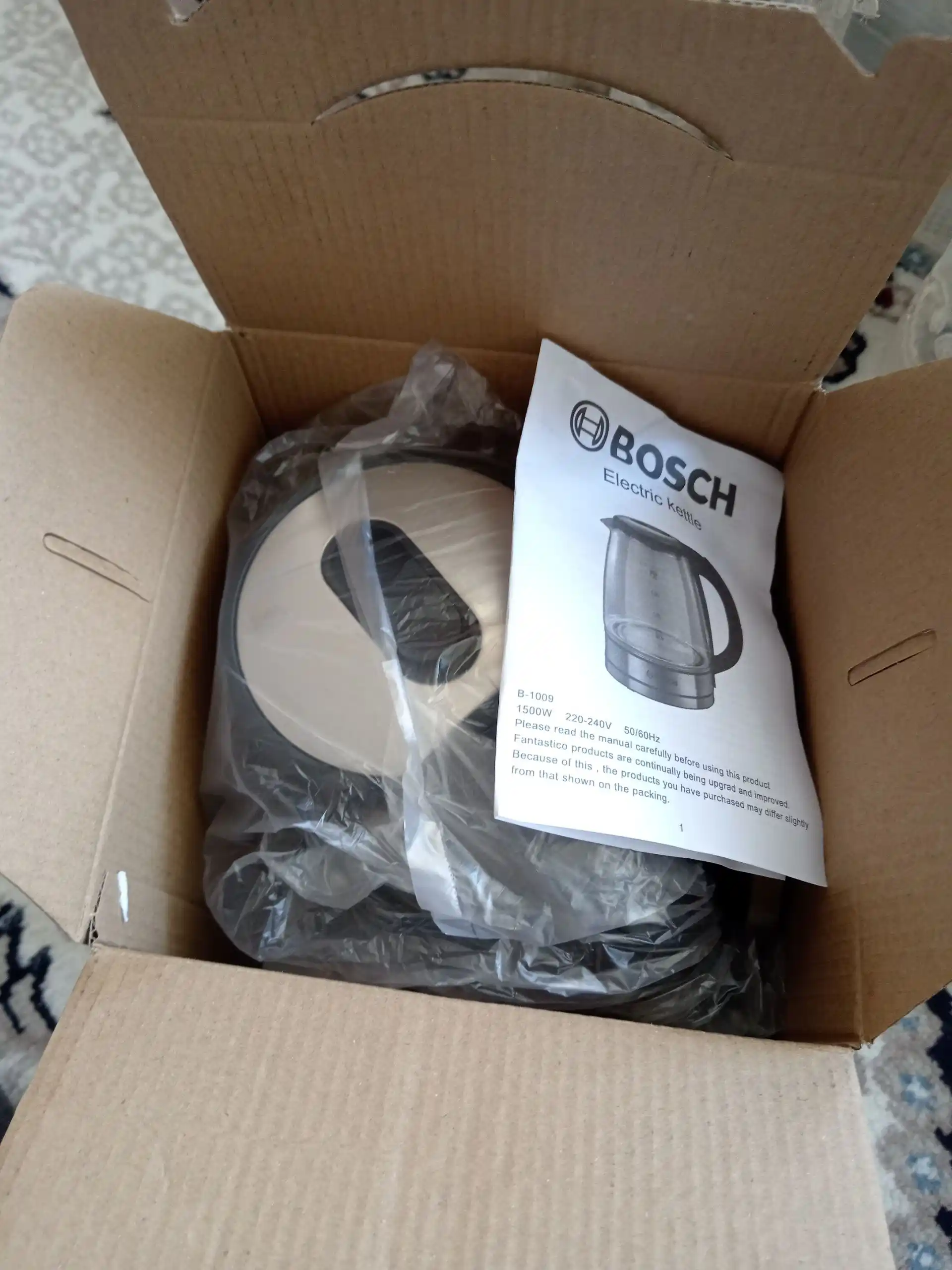 Tefal elektr choynak BOSCH 1.8L — 1500W quvvatli, LED yoritgichli zamonaviy choynak