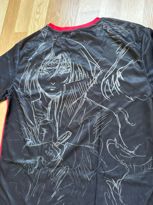 Naruto Itachi Uchiha uslubidagi futbolka, Yaponiya terma jamoasi dizayni