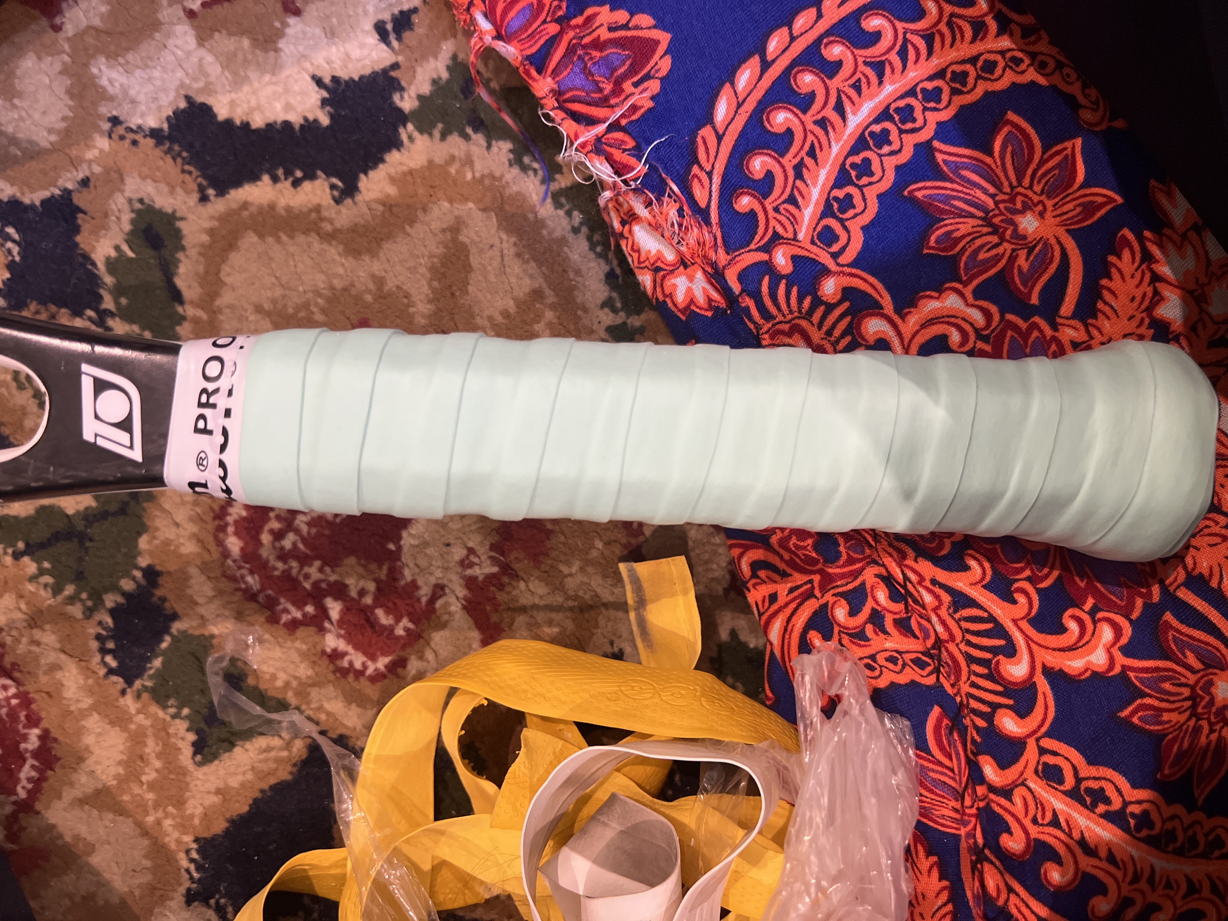 Намотка на ракетку теннисную Wilson Overgrip , мягкая , не скользящая 3 шт