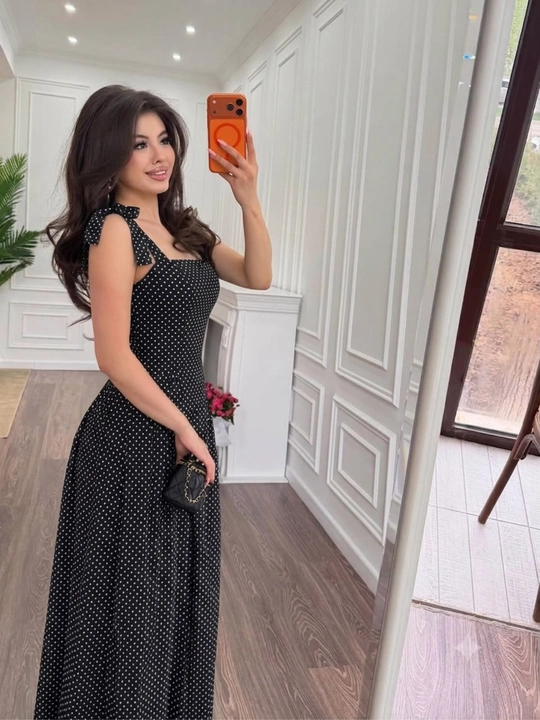 Ayollar yozgi ko‘ylagi, bosh qismi bilan, kundalik kiyish uchun qulay