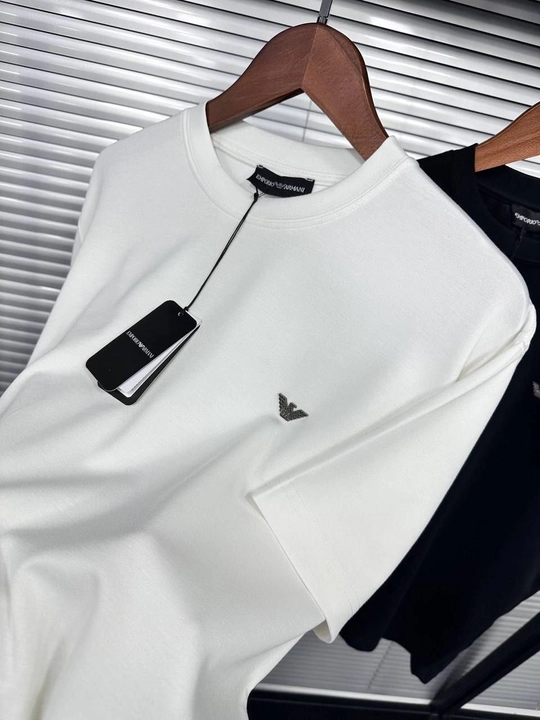 Emporio Armani Premium erkaklar futbolkasi
