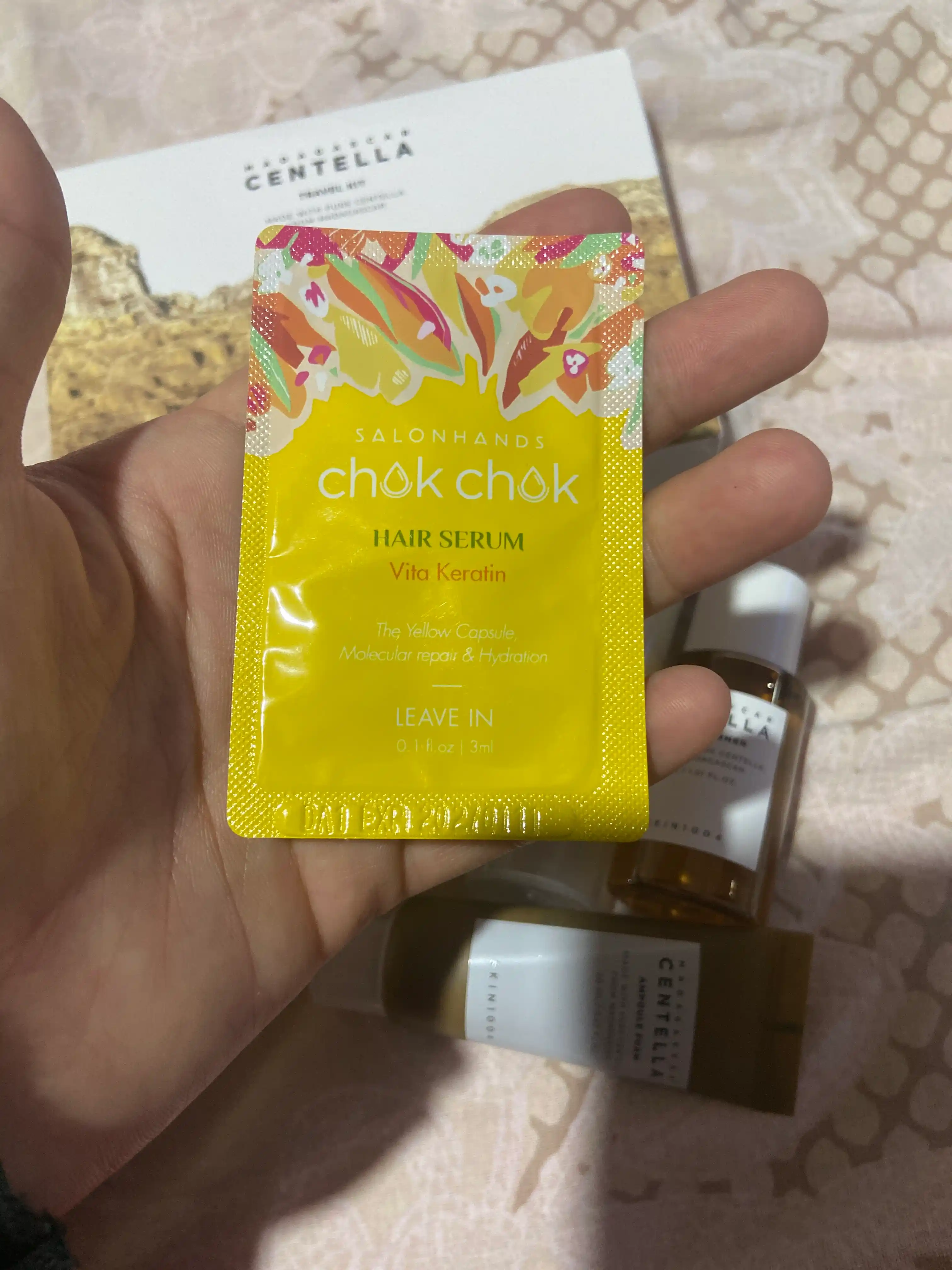 Sentella Yuz va uning parvarishi uchun kosmetika to'plami, Skin1004 Madagaskar Centella