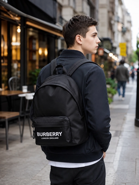 Мужской рюкзак BURBERRY, подходящий для повседневной носки и школы