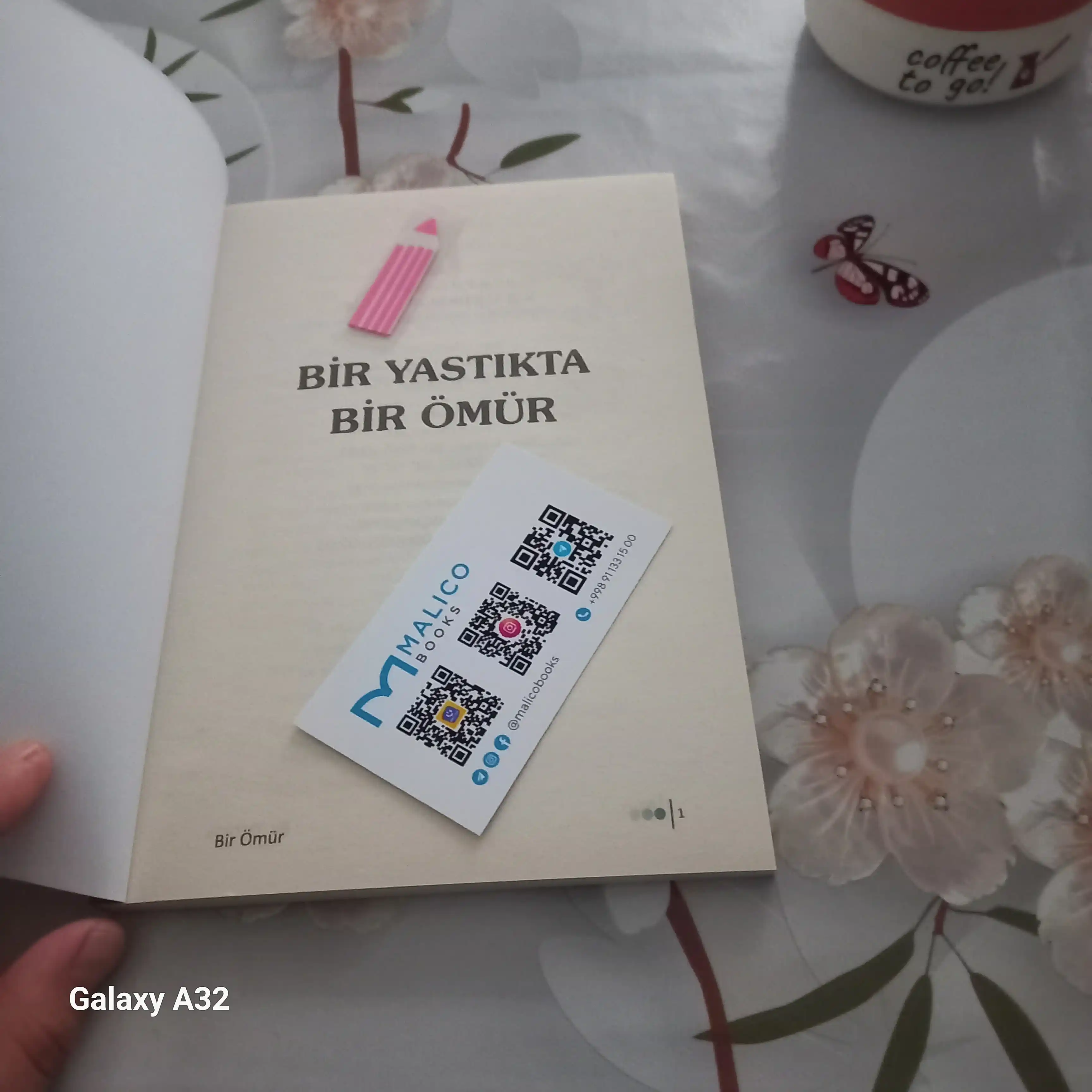 Bir yastikta bir omur. Cemalettin Yazici, книга на турецком языке