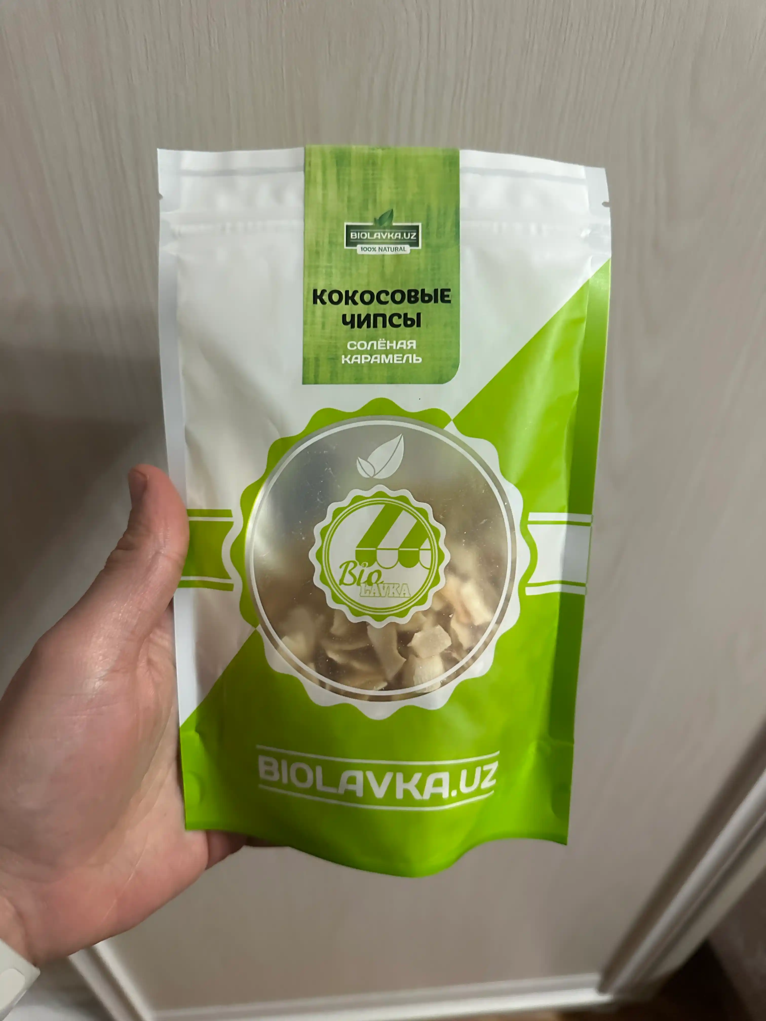 Kokos chipslari 3 ta lazzat (karamel, shokolad, klassik) Biolavka, 100 g
