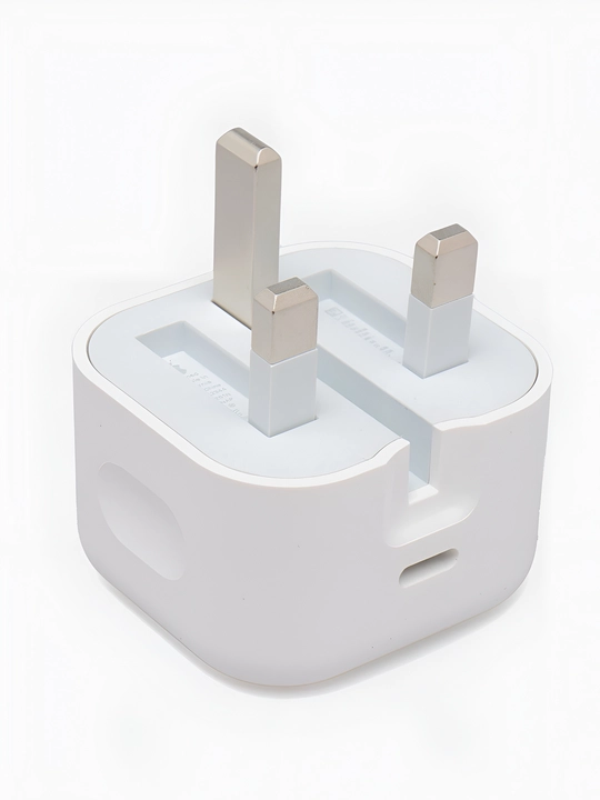 Блок быстрой зарядки 20W Type-C (английская вилка UK) сетевой адаптер для iPhone и Android