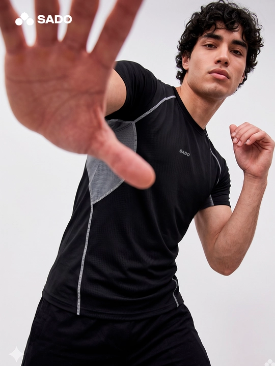 Erkaklar sport futbolkasi SADO