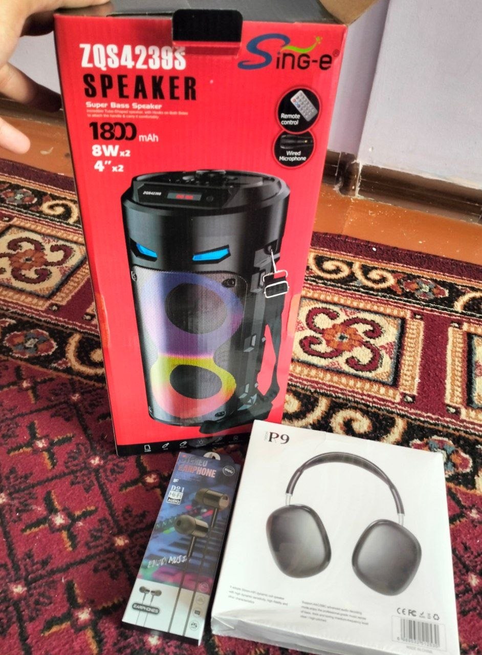 Katta Bluetooth simsiz kolonka, karaoke, RGB yoritish, mikrofon va pult bilan