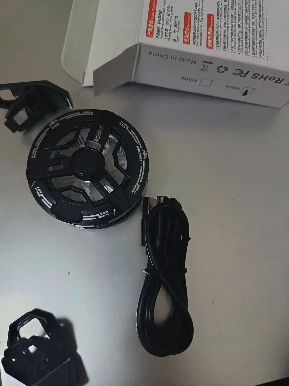 Telefon uchun sovutgich, RGB yoritgichi bilan,