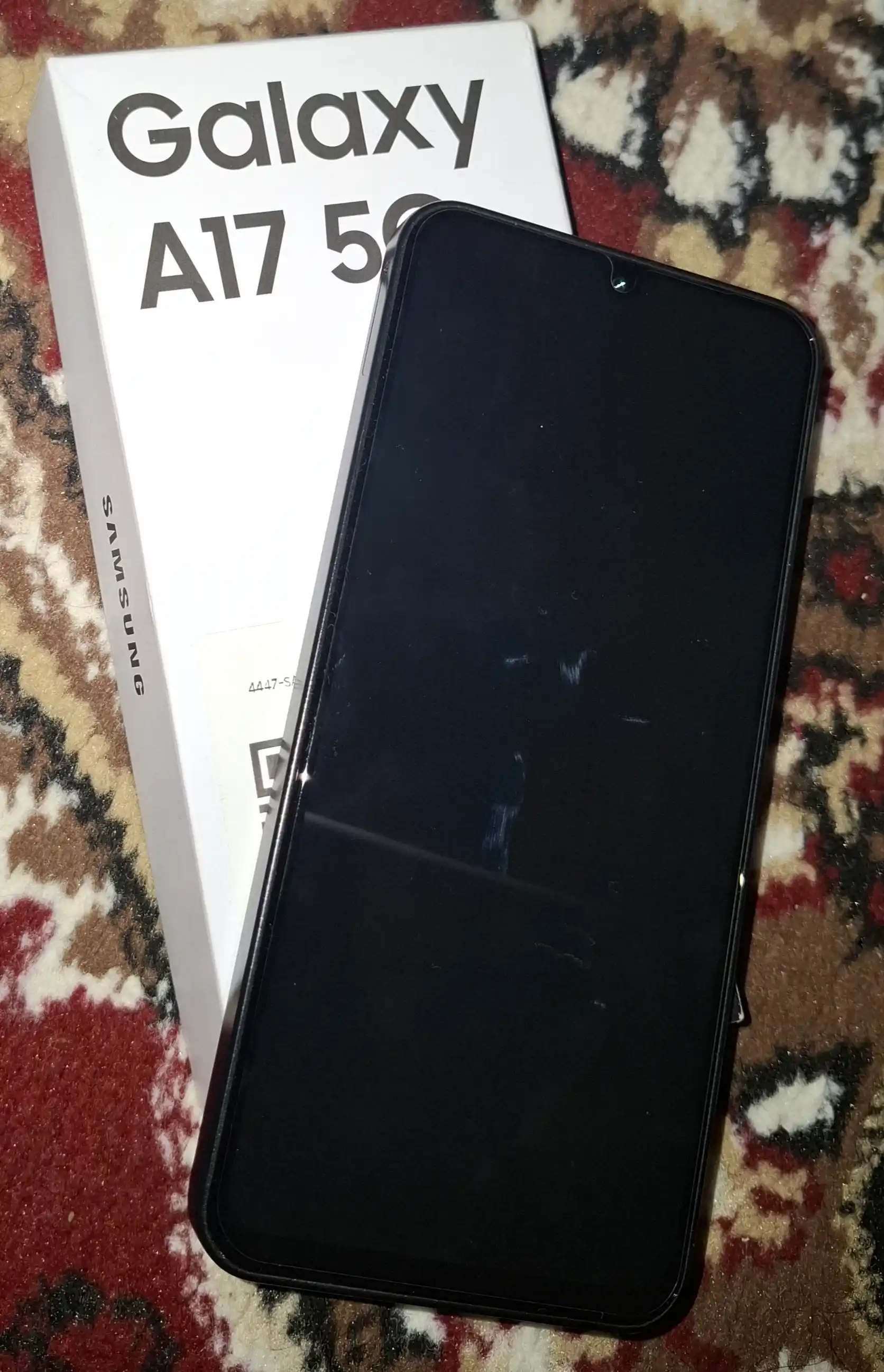 Samsung Galaxy A17, 6.7" AMOLED 90 Gts, 50 MP, 5000 mA·soat, 25 Vt, uzimedan o'tgan