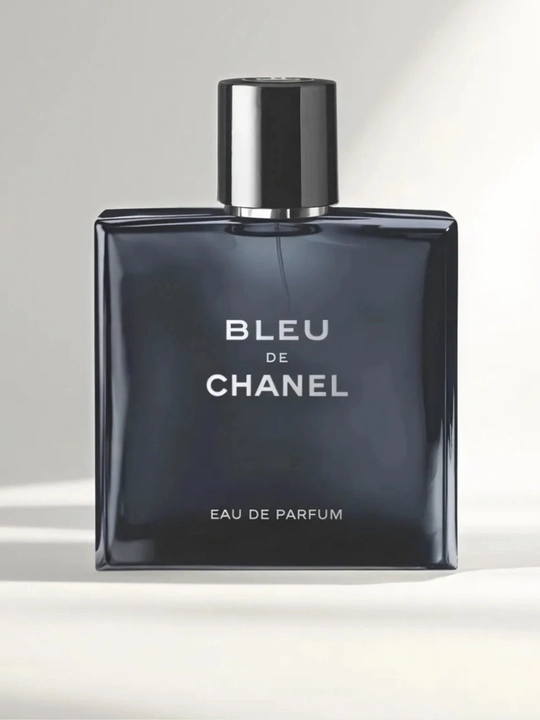 Erkaklar uchun parfyumlangan suvi Bleu de, 100 ml