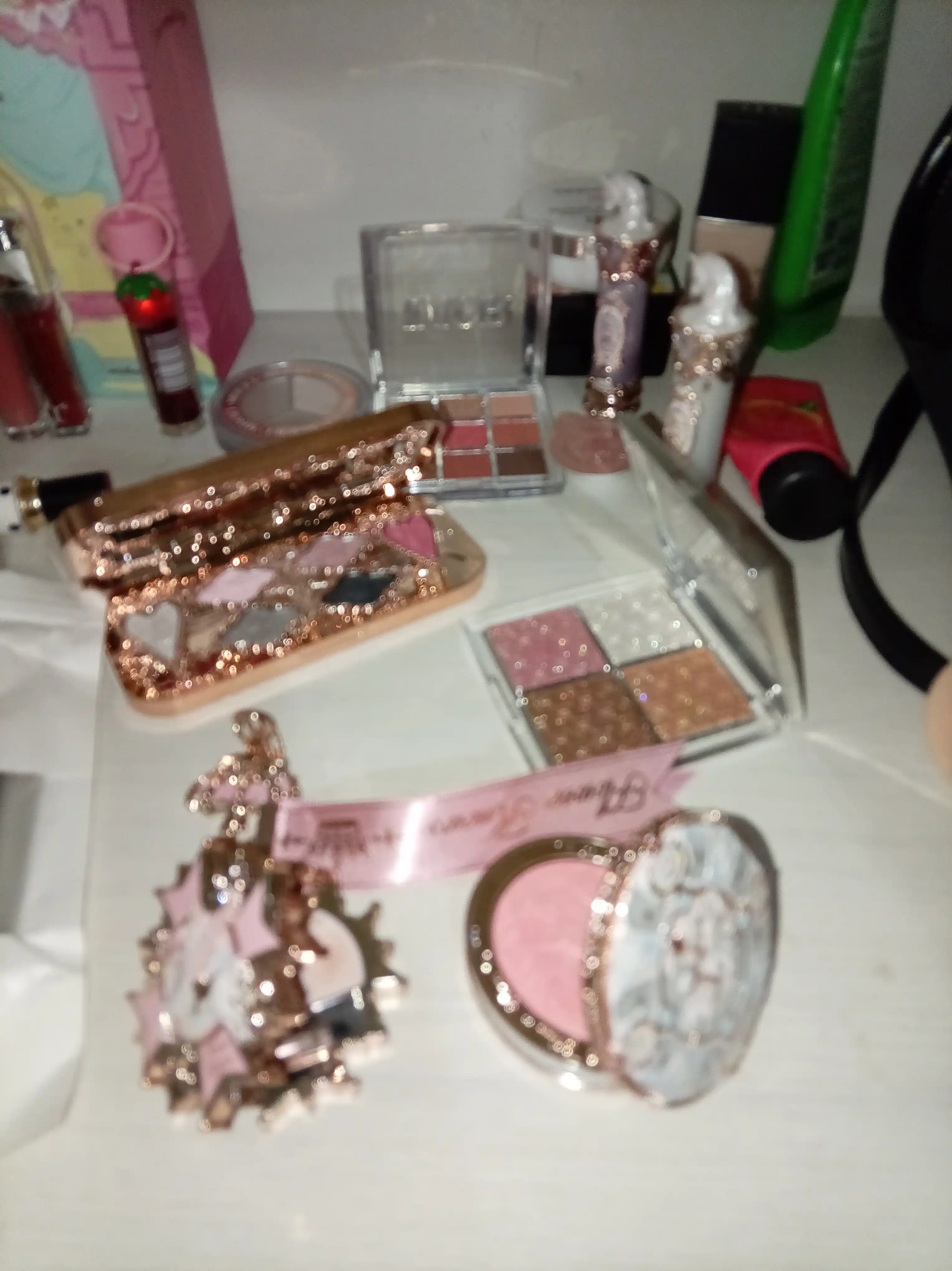 Косметический набор Dior /  тональный крем, румяна, тушь для ресниц, палетка теней, помада