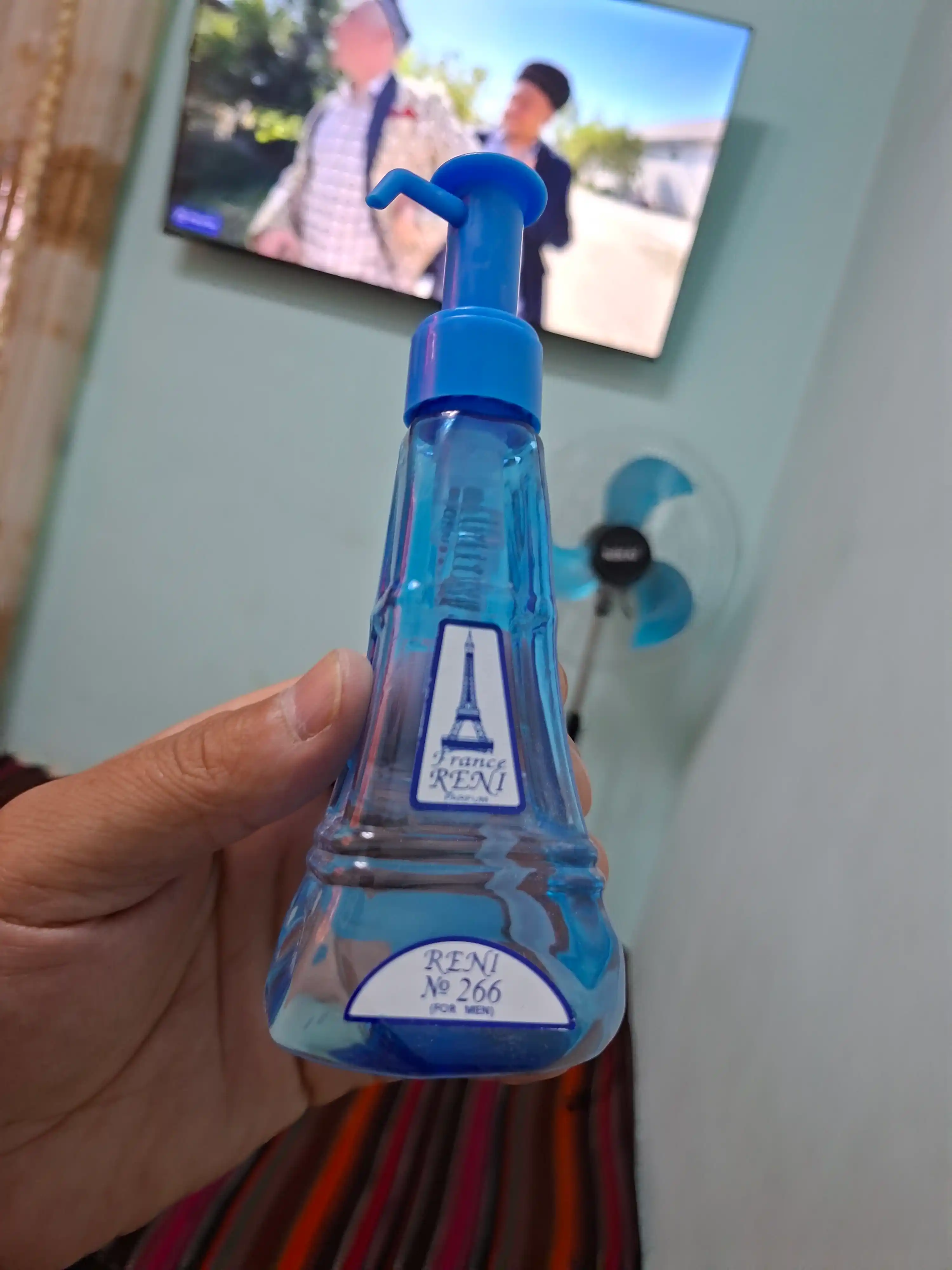 Reni 266 erkaklar parfyumeriyasi, Acqua di Gio parfyumeriya yo'nalishi