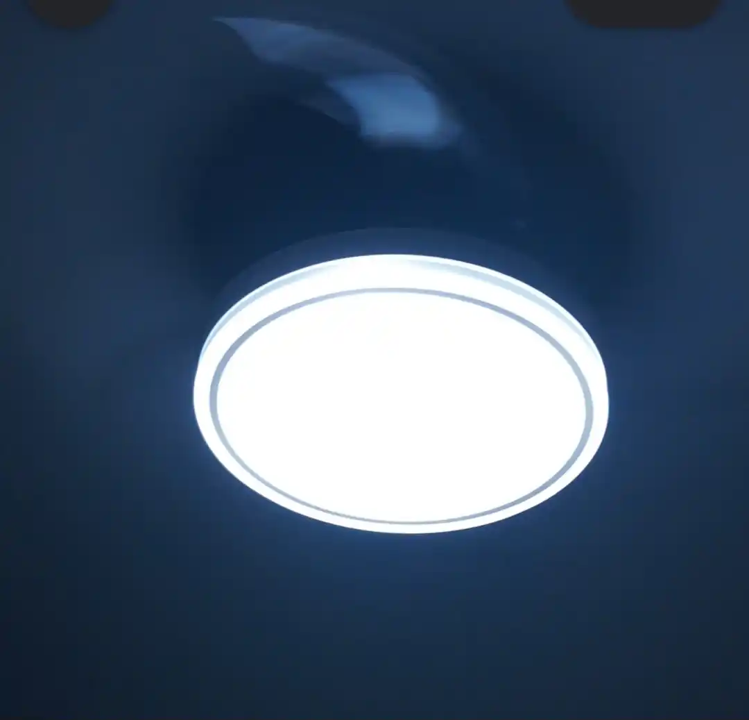 Ventilyatorli LED lyustra va qandil, shiftga osma, 3 xil yorug‘lik, 6 tezlik ventilyator