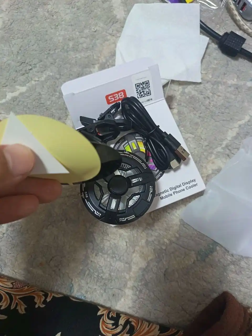 Telefon uchun sovutgich, RGB yoritgichi bilan,