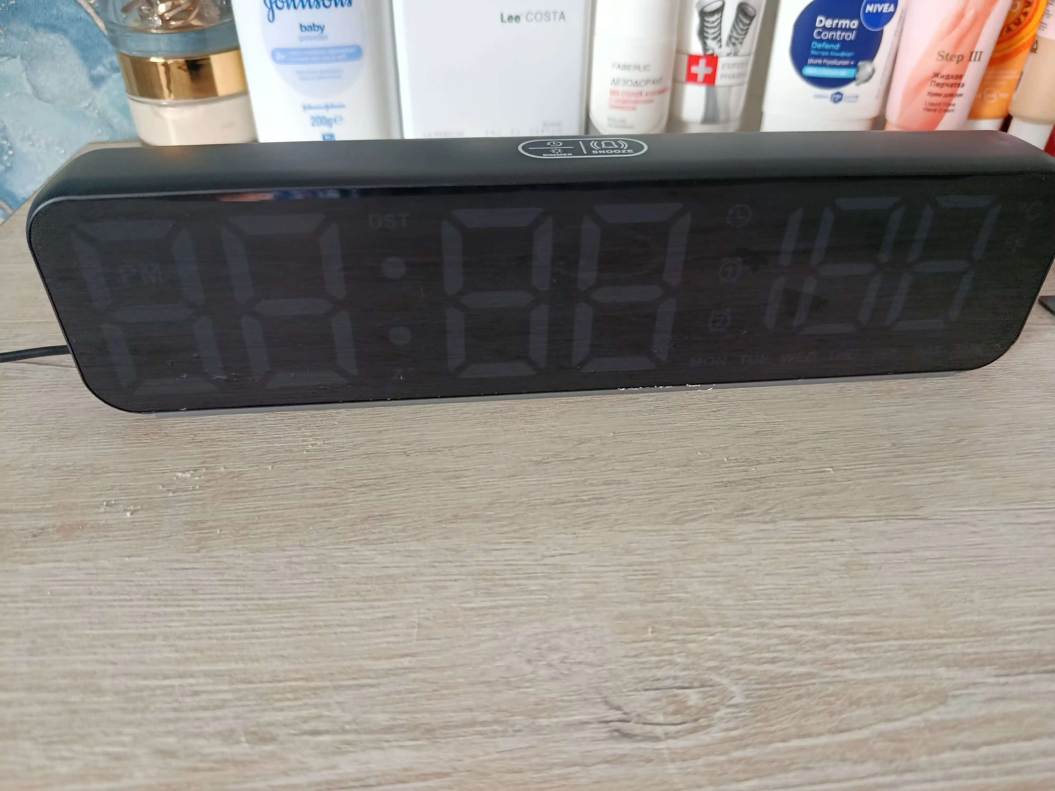 LED elektron stol soati budilnik, sana va temperatura