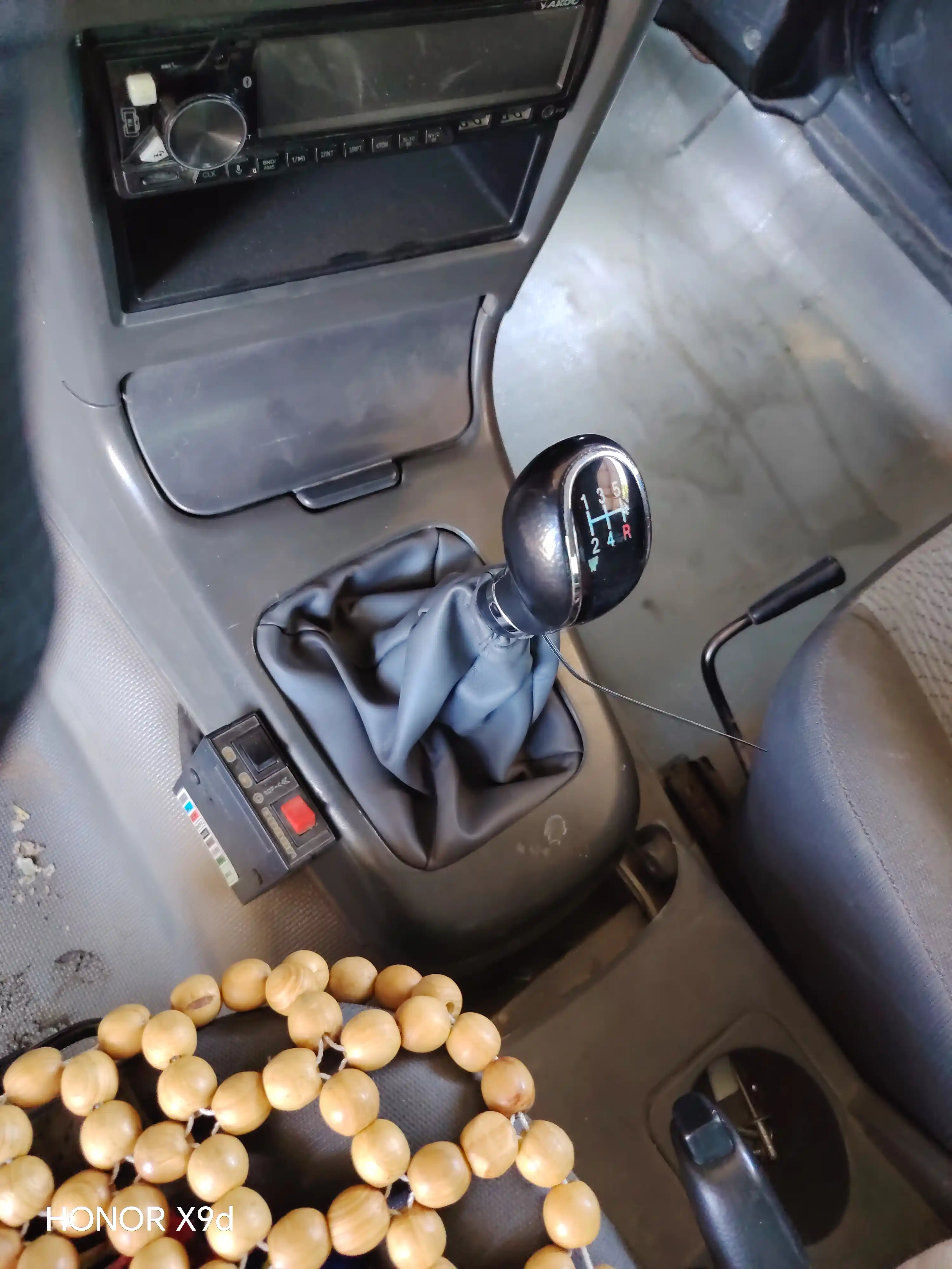 Чехол для ручки рычага КПП Lacetti, Cobalt, Nexia 1-2 -3, Matiz, Spark, Damas