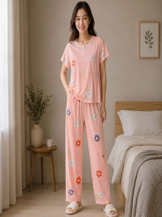Ayollar uchun shtapeldan tikilgan yozgi pijama, mayka va shortik, futbolka va shim - 