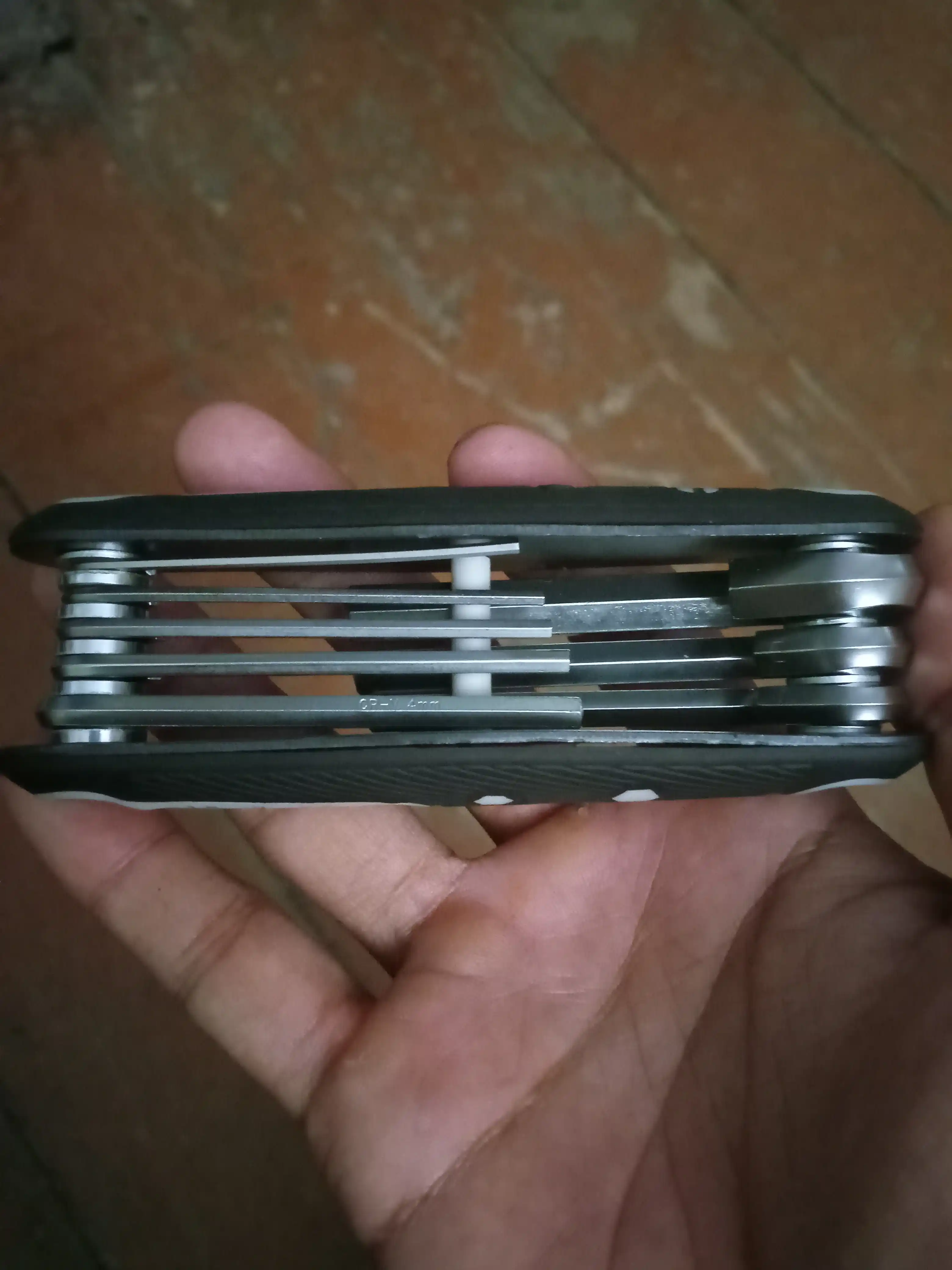 Universal buklanadigan kalitlar to‘plami: Hex / Torx - 8 dona HYUNDAI