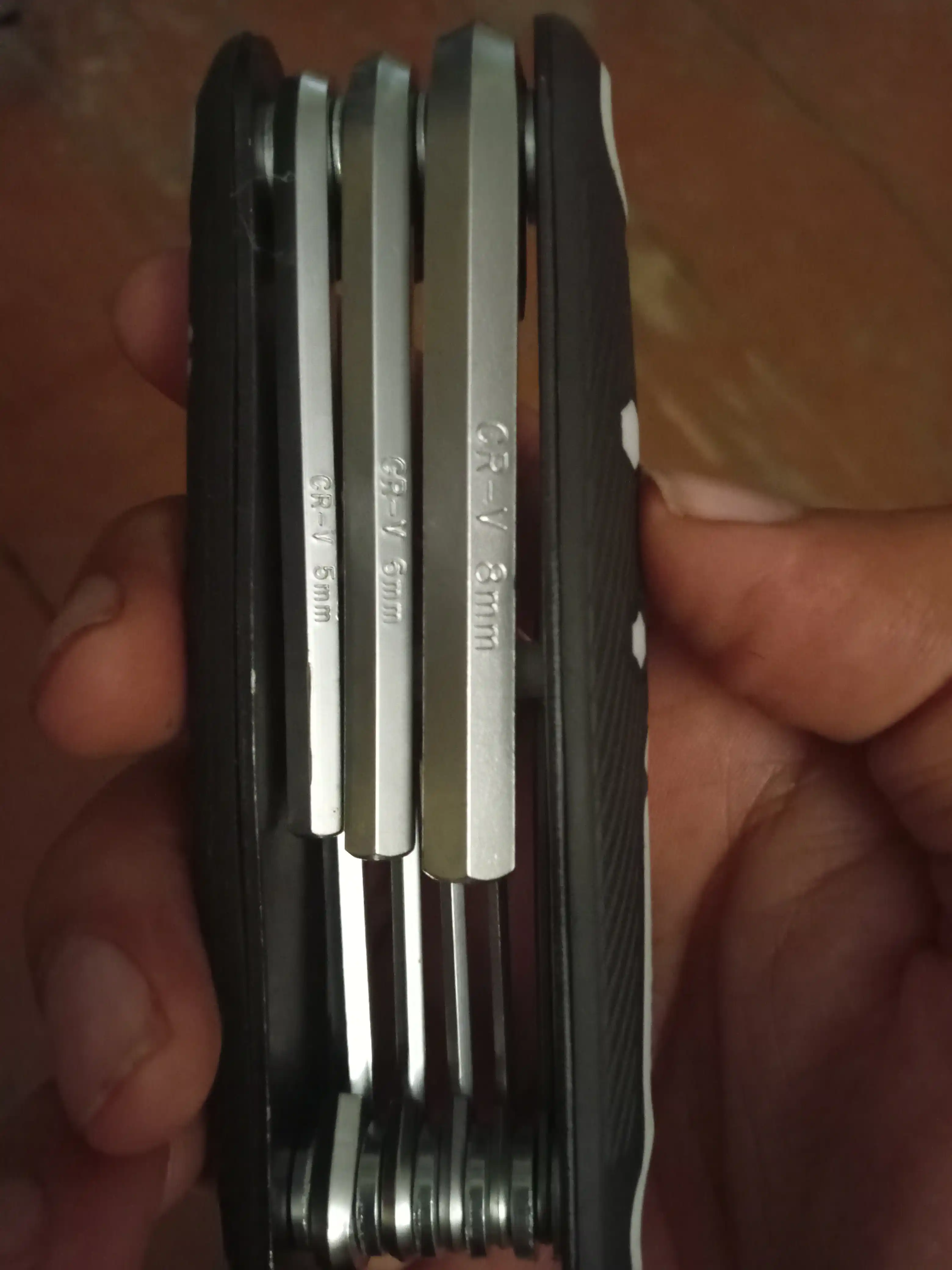 Universal buklanadigan kalitlar to‘plami: Hex / Torx - 8 dona HYUNDAI