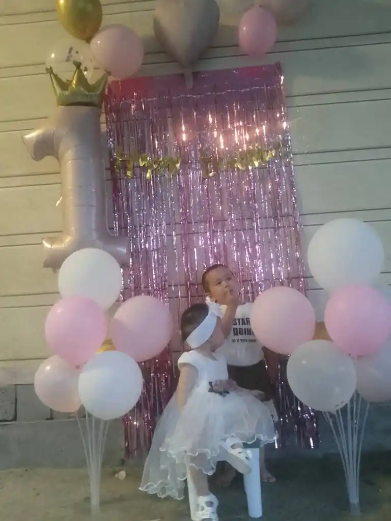 Набор для украшения дня рождения Happy Birthday с шарами и фотозоной