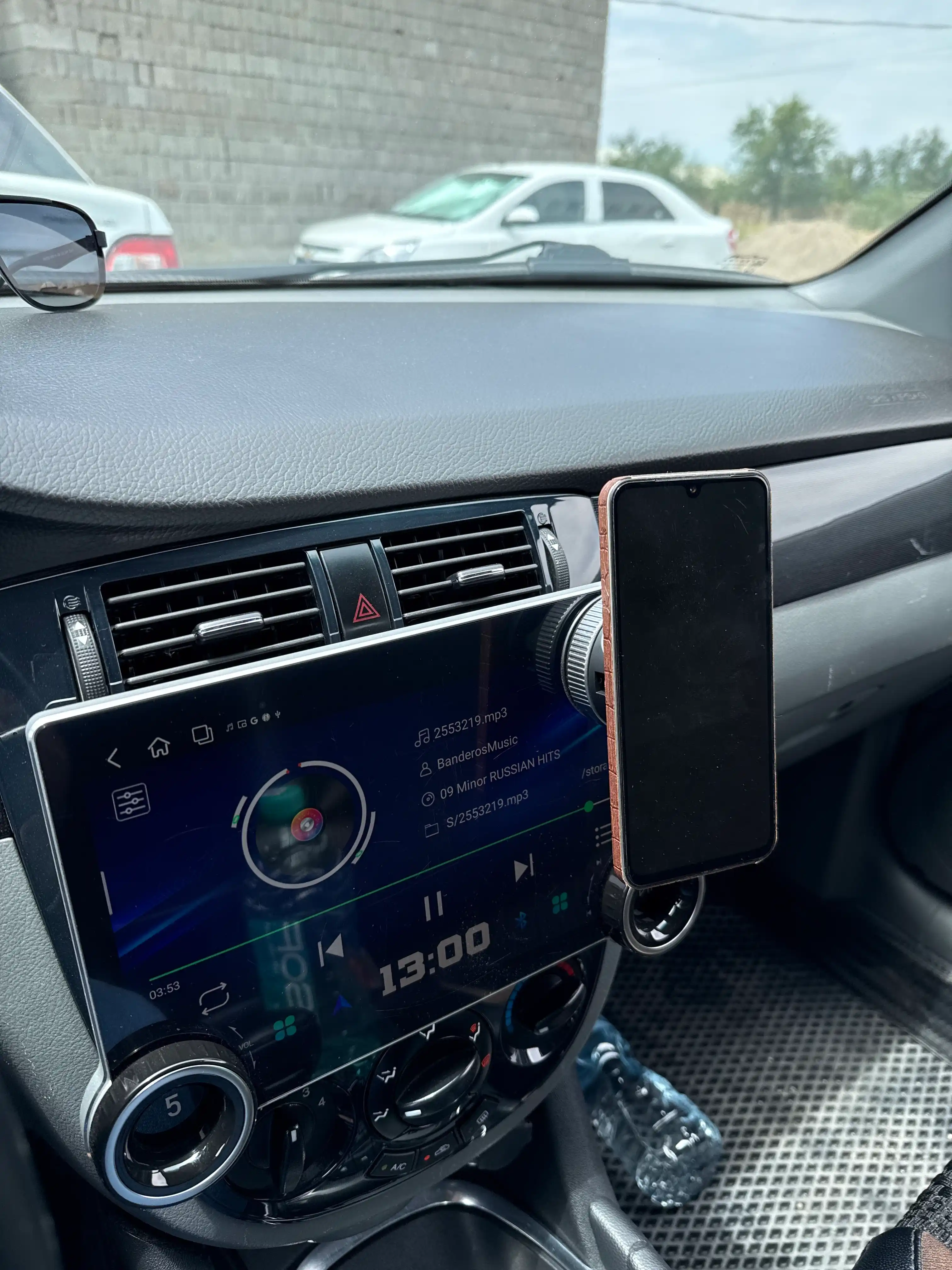 Avtomobil uchun magnit vakuumli telefon ushlagichi Magsafe bilan, 360 darajali, prisoskali