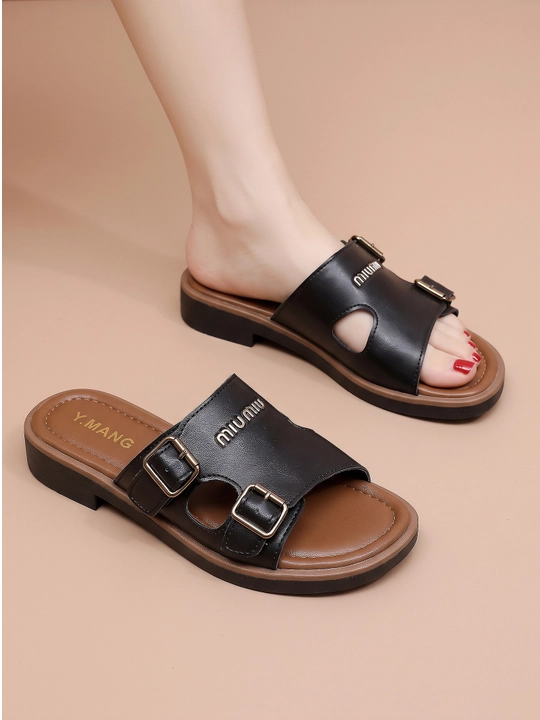 Ayollar shippaklari, MIU MIU