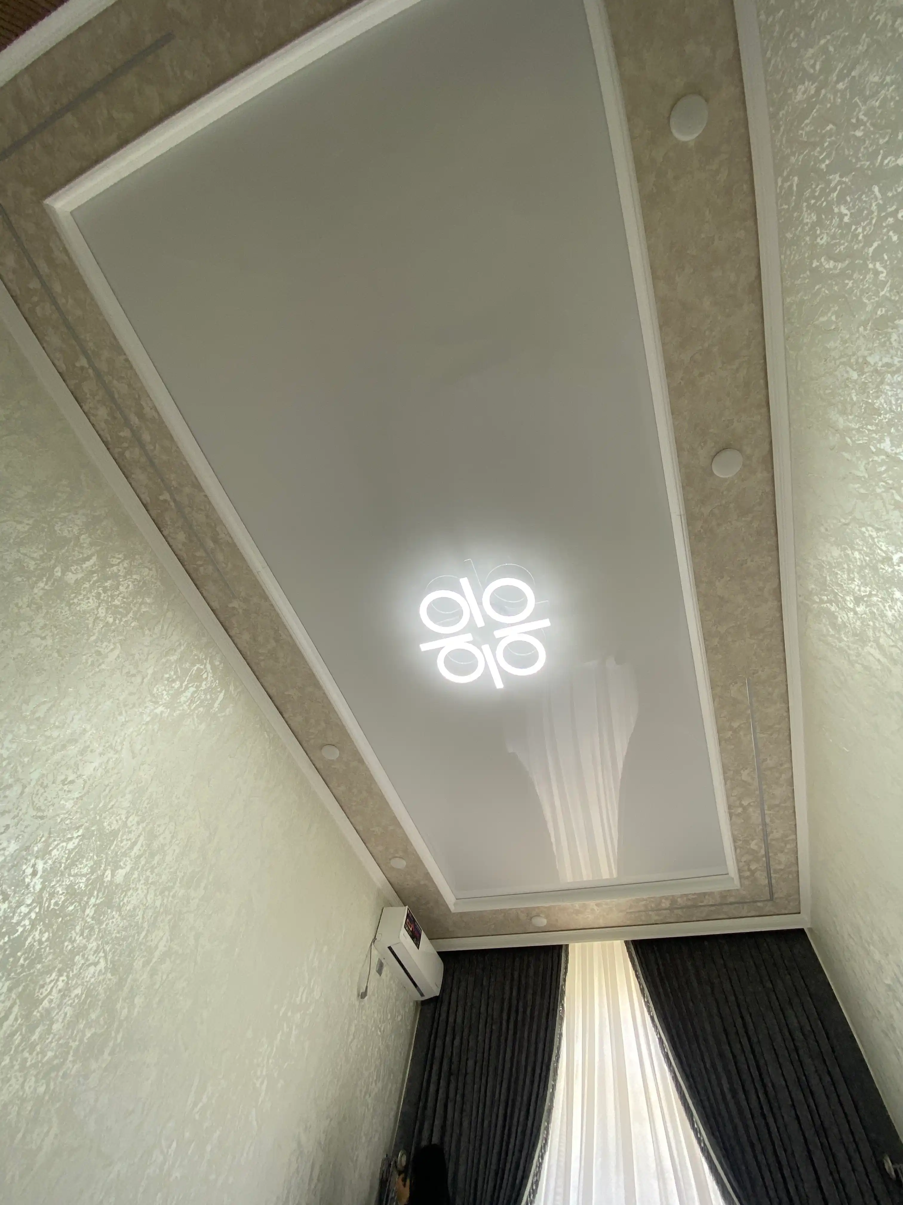 Zamonaviy energiya tejamkor, 3 xil yoritish rejimli, pultli LED-lyustra