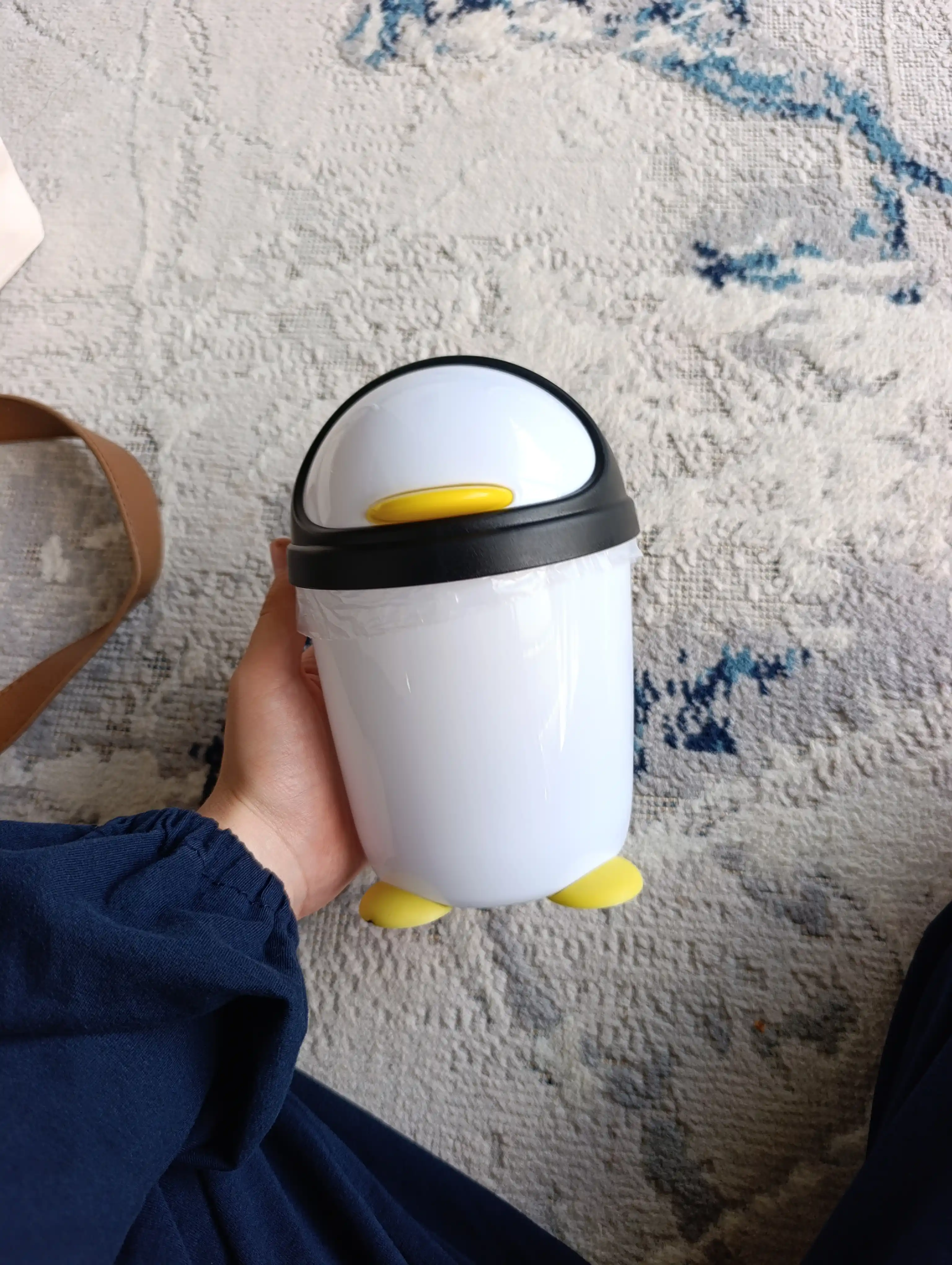 Mini chiqindi qutisi stol usti uchun penguin dizayn