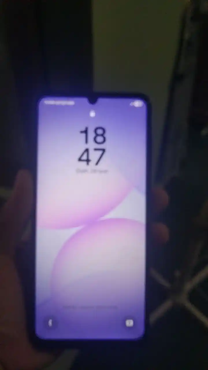 Смартфон Samsung Galaxy A07, 6.7" дюймовый дисплей, 90Hz, 50Мп камера, IP54 Защита