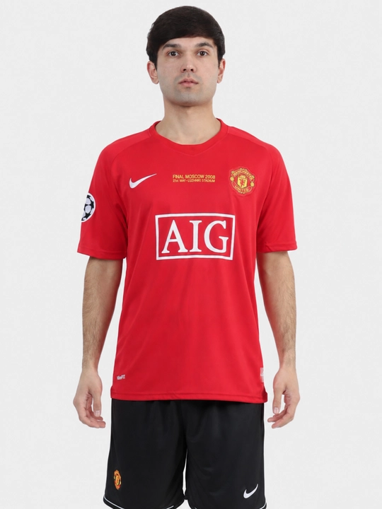 Futbol formasi Retro. Maktab uchun