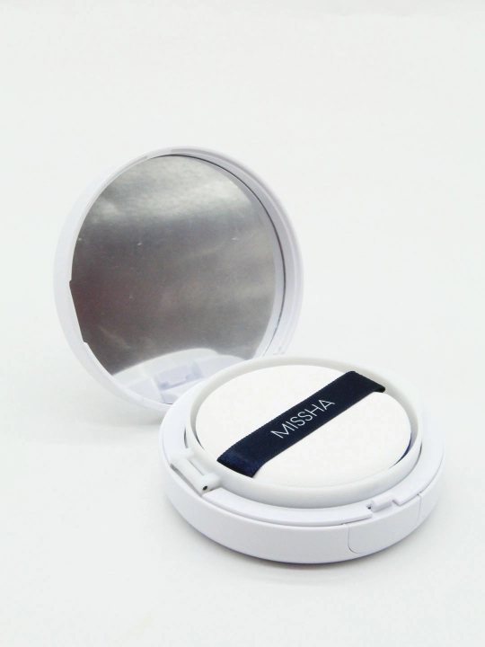 Kushon Moist Magic Cover  Up Cushion 21 va 23-ton, barcha teri turlari uchun SPF 50
