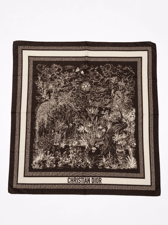 Ayollar boshidagi ro‘mol, sirpanmaydigan, nafas oladigan, hijob
