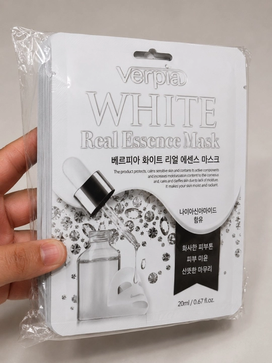 Тканевая маска для лица Real Essence White - 