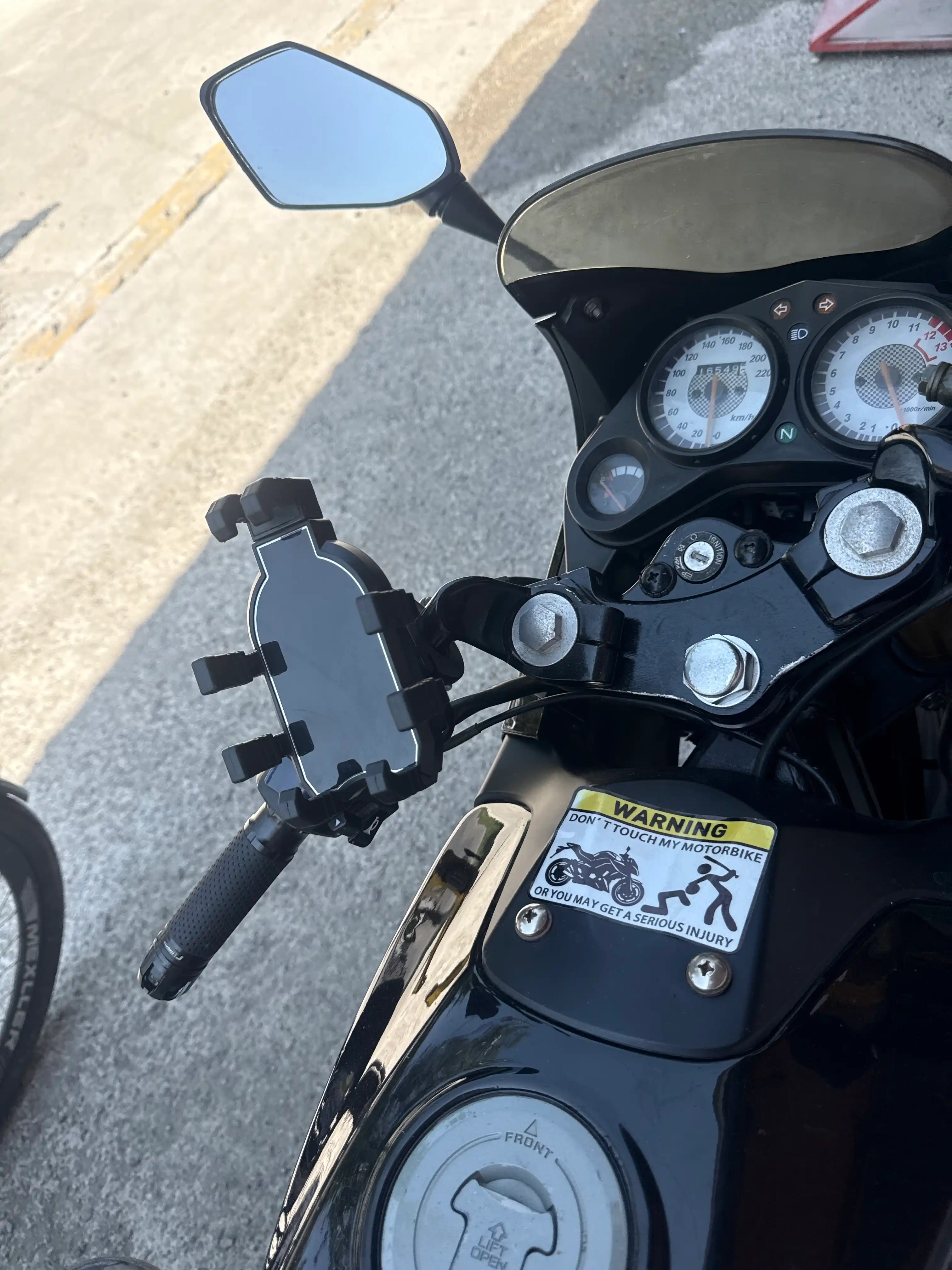 Telefon ushlagich 360° rulga, velosiped skuter mototsikl uchun universal