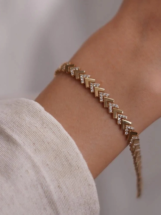 Xuping Jewelry – qizlar uchun nafis va zamonaviy bilaguzuk