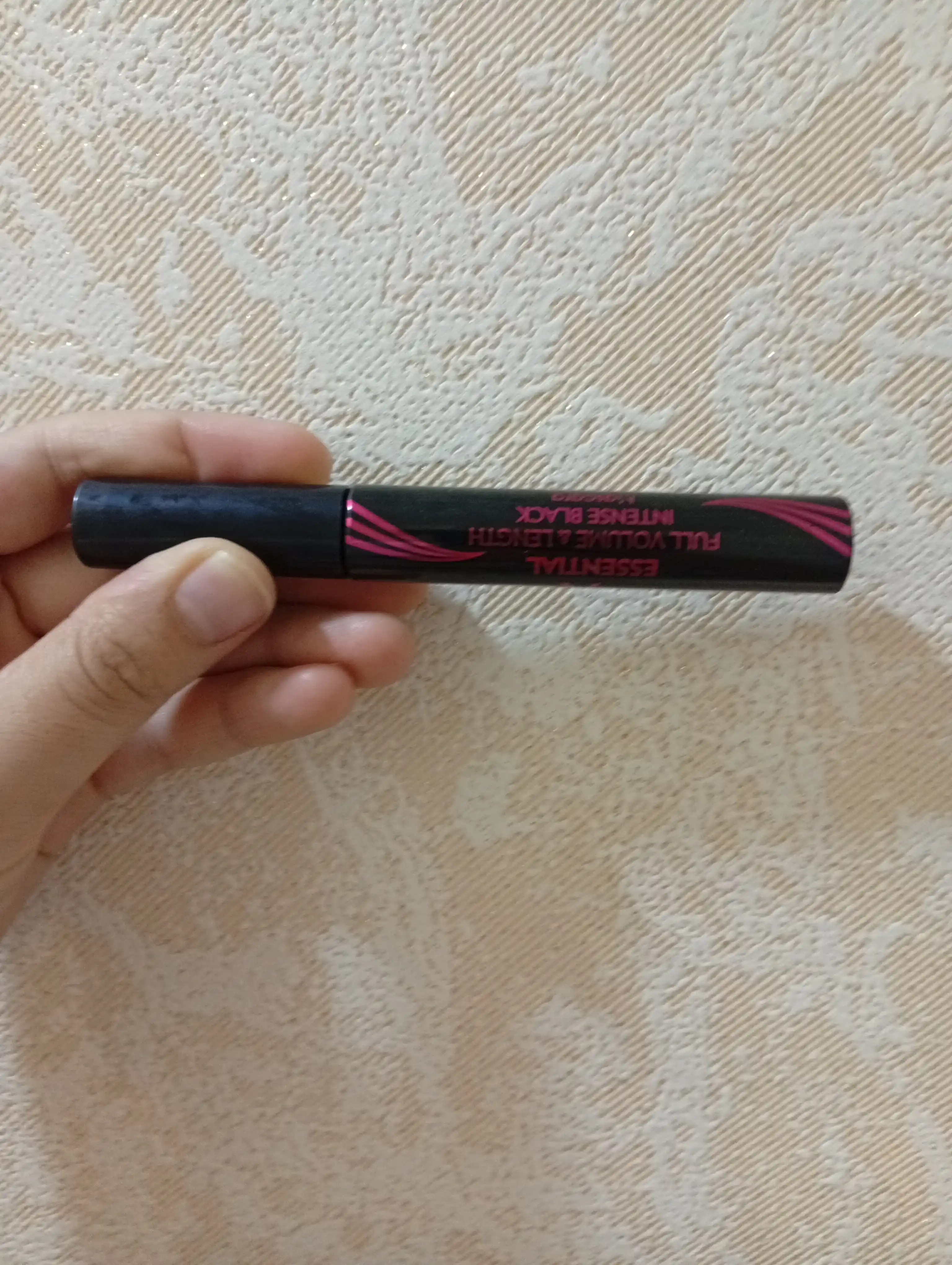 Тушь для ресниц Golden Rose Essential Volume Mascara