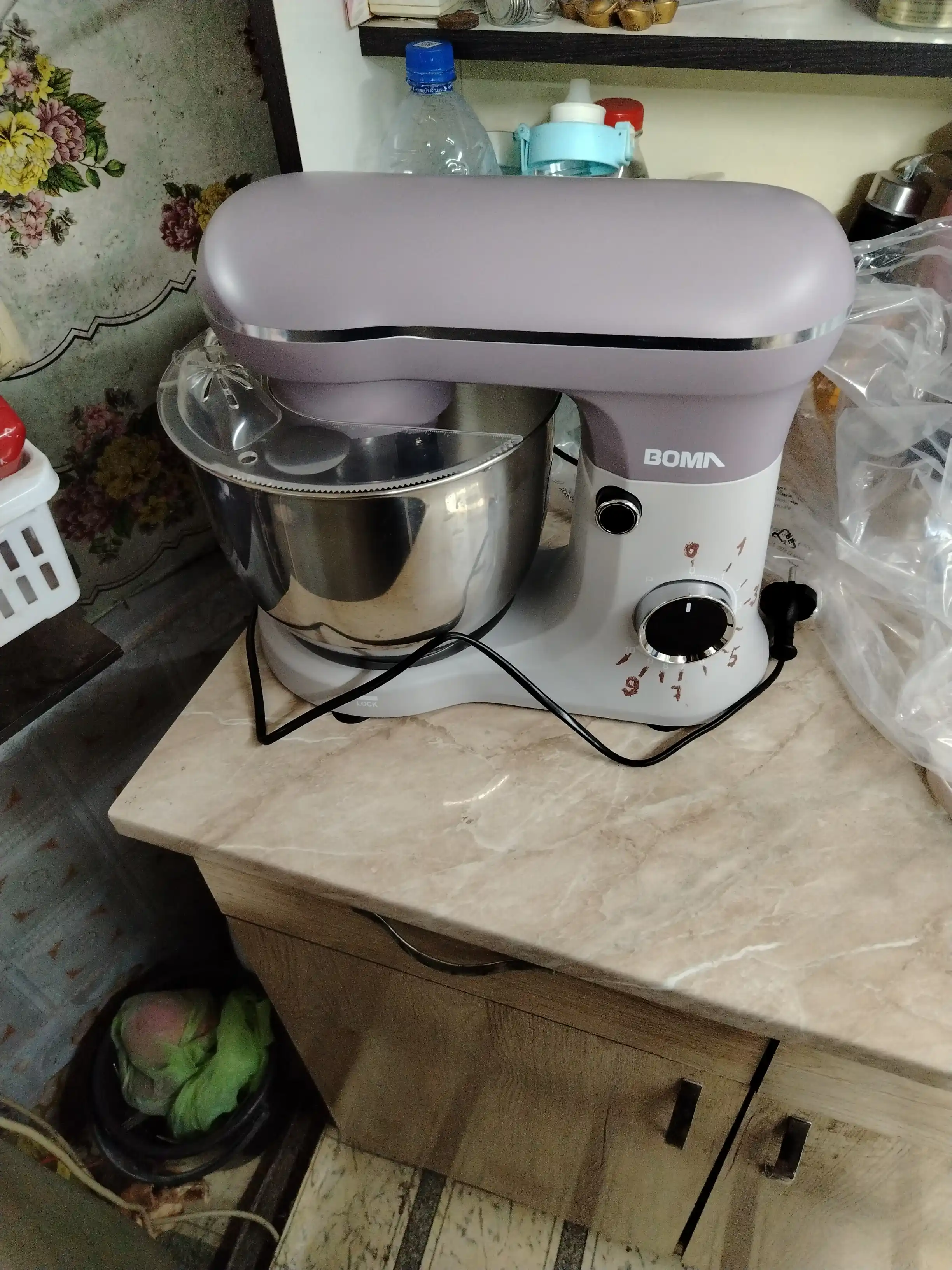 Planetar mikser BOMA BM-6004, 6 litr, 1500 Vt (Oshxona kombayni)