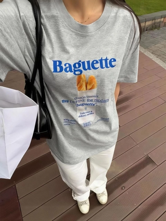Baguette, Croissant, Kokteyl naqshli katta o‘lchamli zamonaviy futbolka