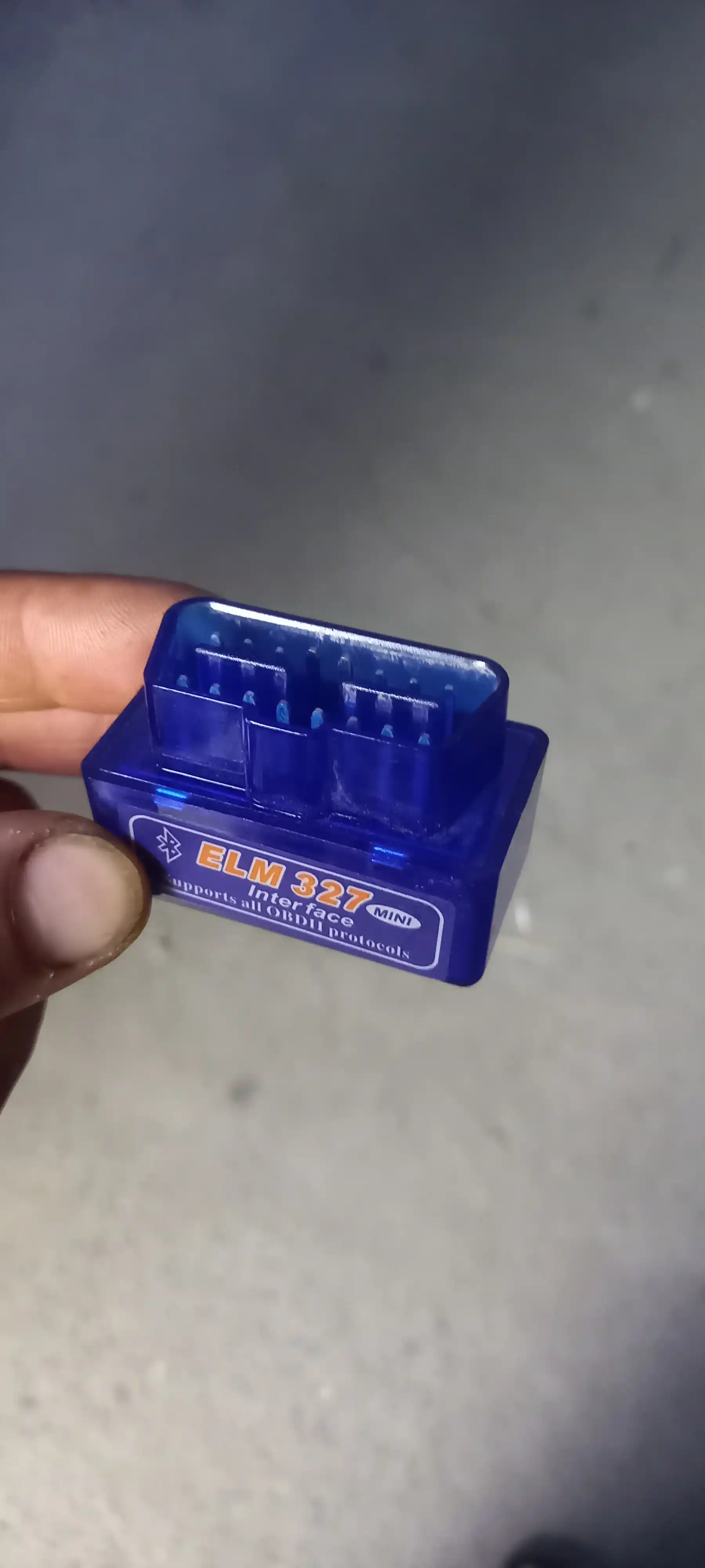 ELM327 v 1.5 Bluetooth OBD2 diagnostika avtoskaneri