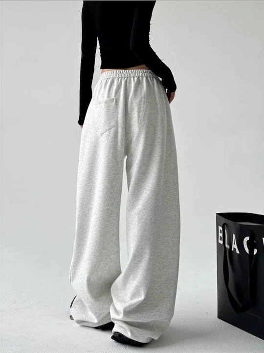 Ayollar uchun katta o‘lchamli Y2K keng shim (oversize) jogger