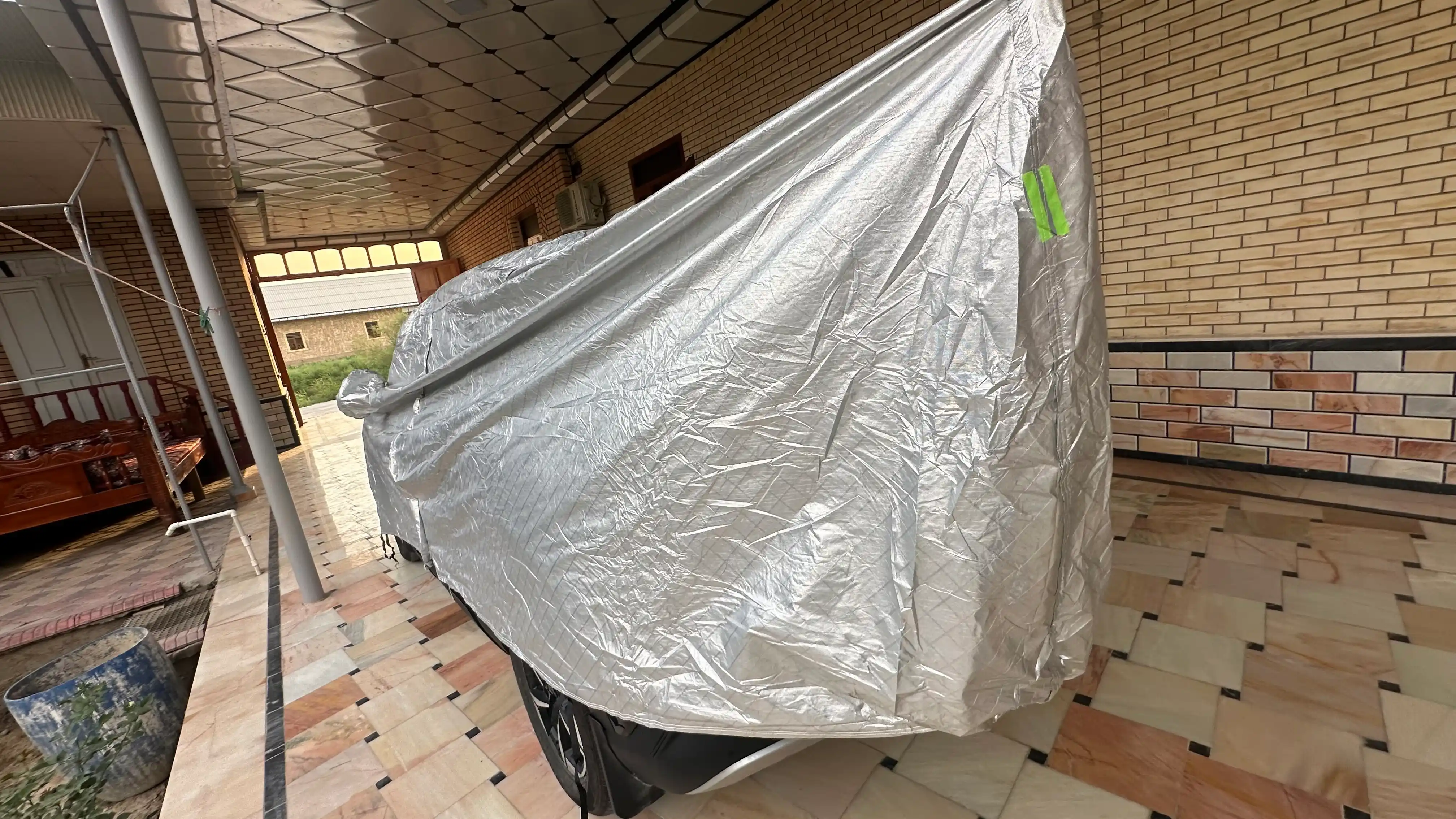 TENT barcha mavsumlarga mos keladigan universal suv o‘tkazmaydigan himoya g‘ilofi