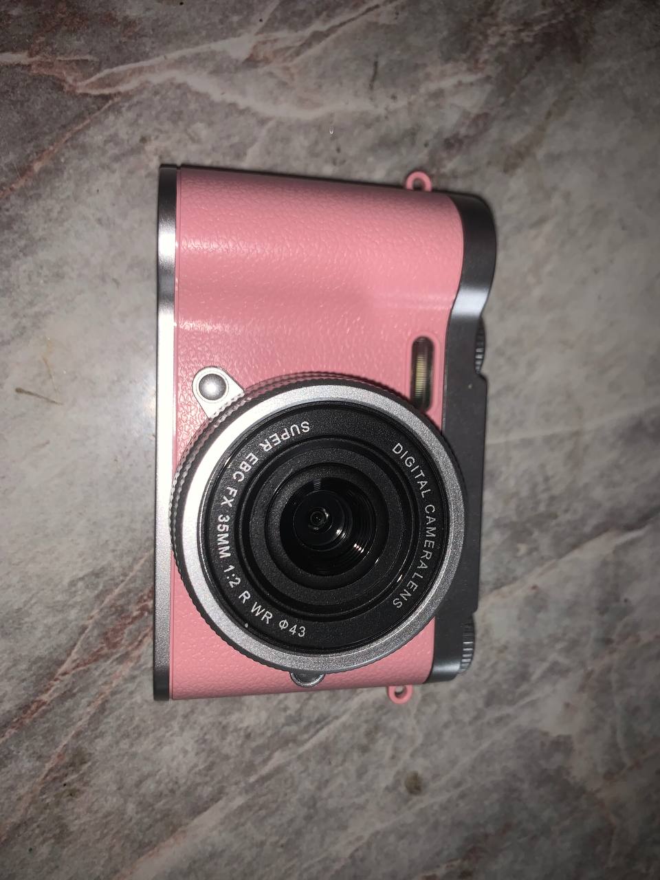 Portable digital point-and-shoot camera with HD 1080P, 8X digital zoom, AF focus