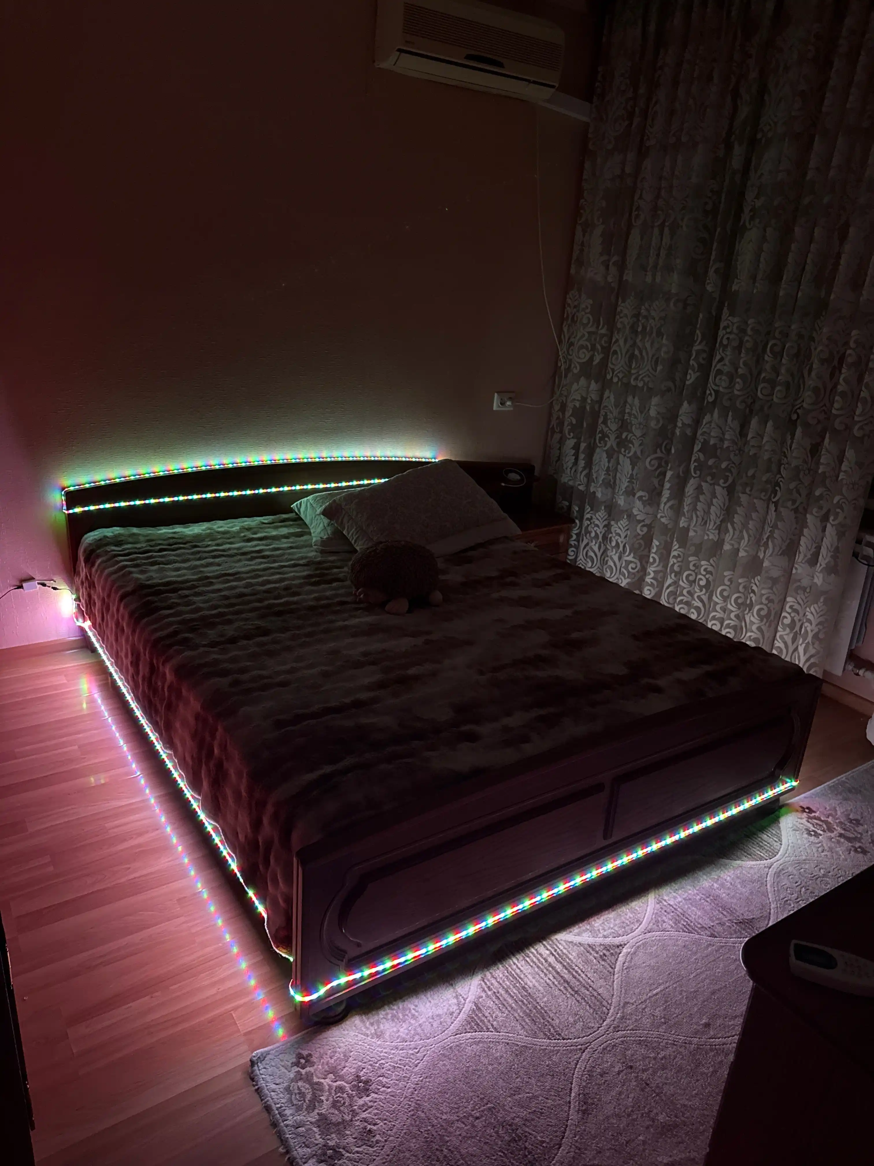 10 metrli svetodiod lentasi, pultli, RGB LED