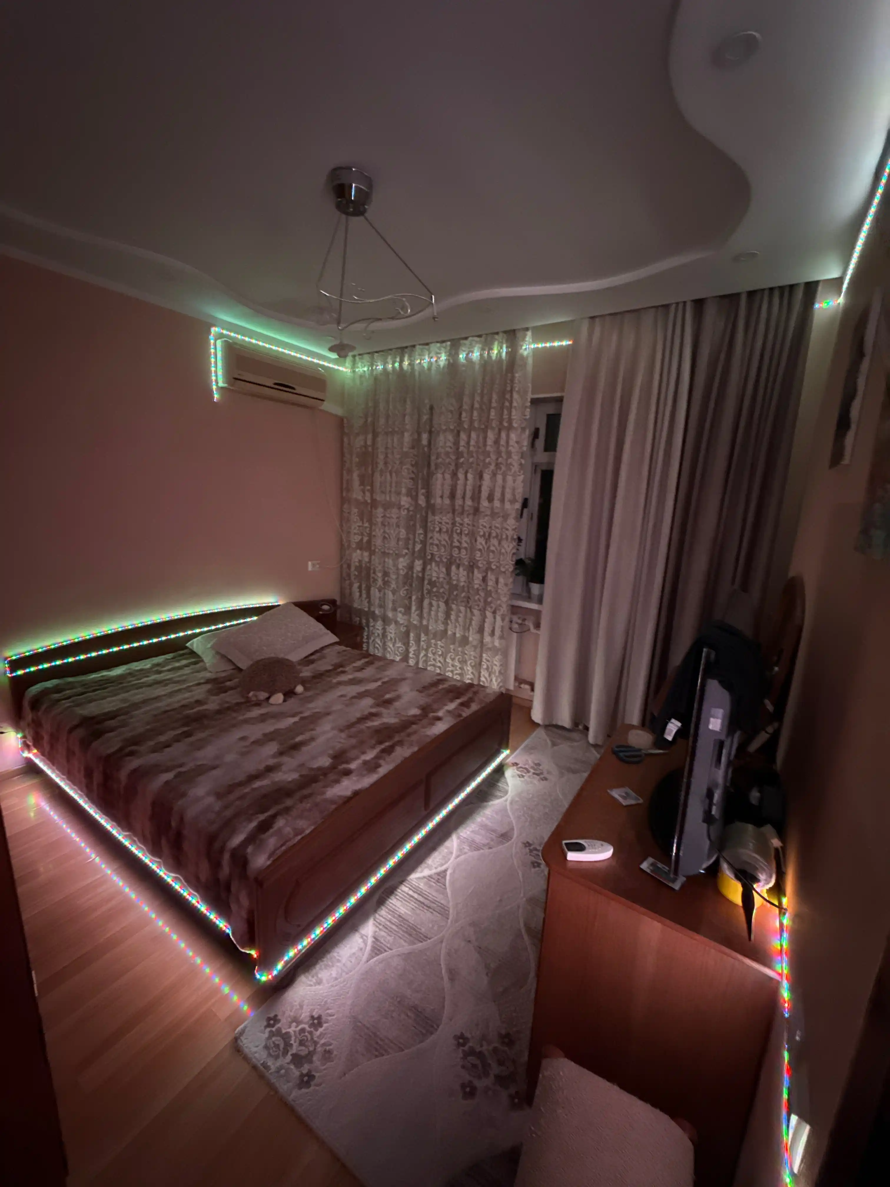 10 metrli svetodiod lentasi, pultli, RGB LED