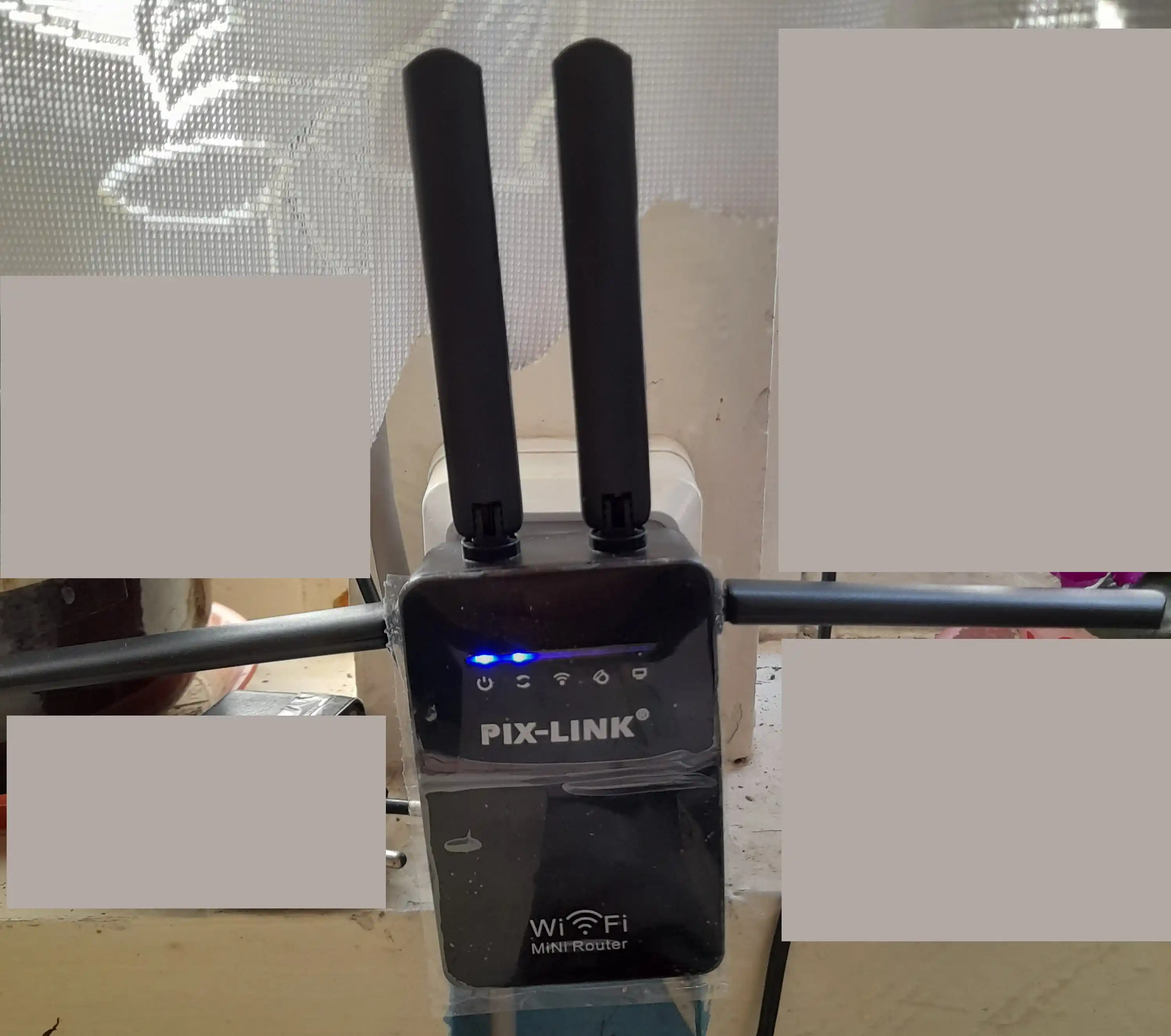 Усилитель сигнала Wi-Fi мини-роутер, репитер 3 в 1 Pix-link LV-WR09