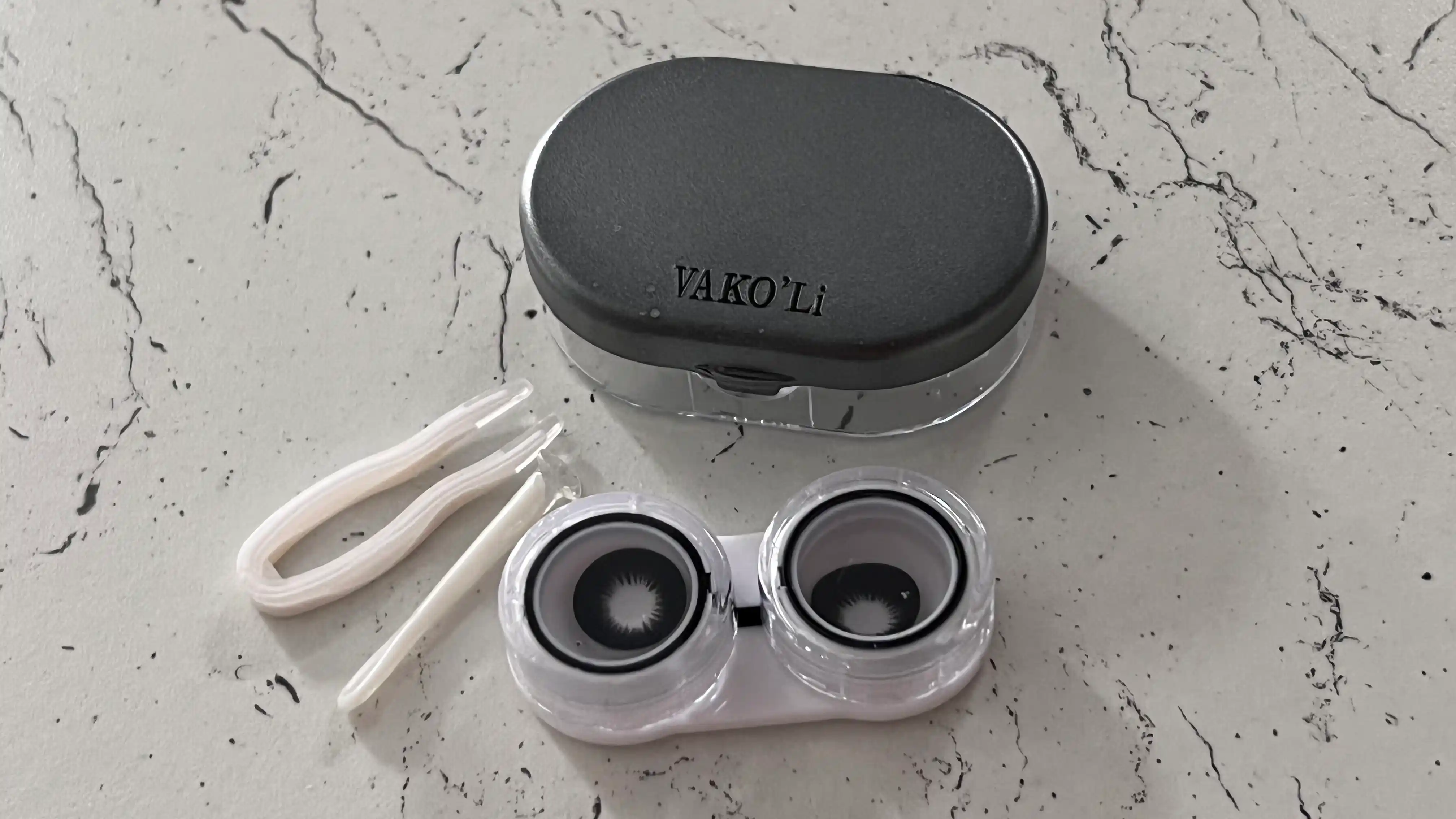 N7201 BLACK Dioptriyali va dioptriyasiz rangli qora kontakt linzalar