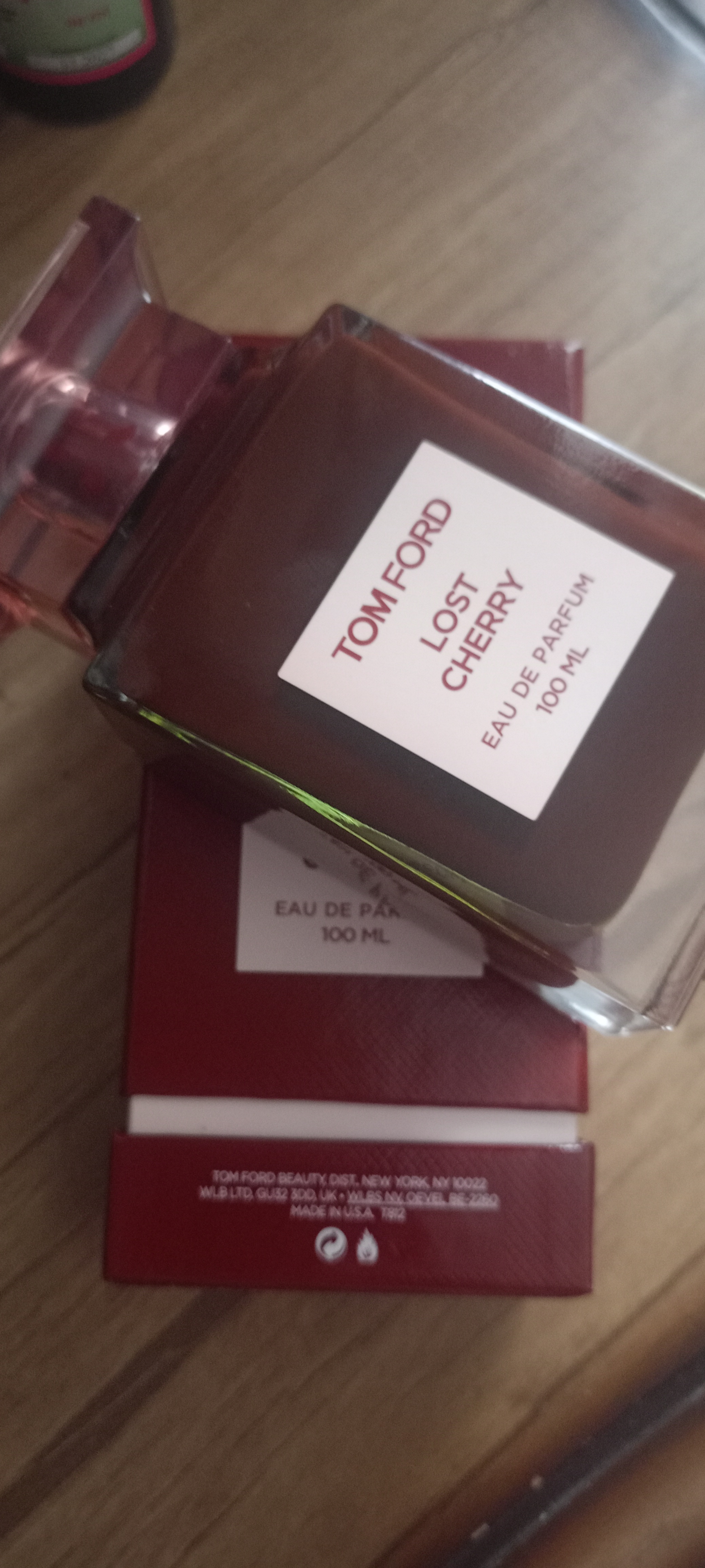 Tom Ford Lost Cherry – Gilosli ifor, har nafasda yurakni rom etuvchi joziba va nafislik