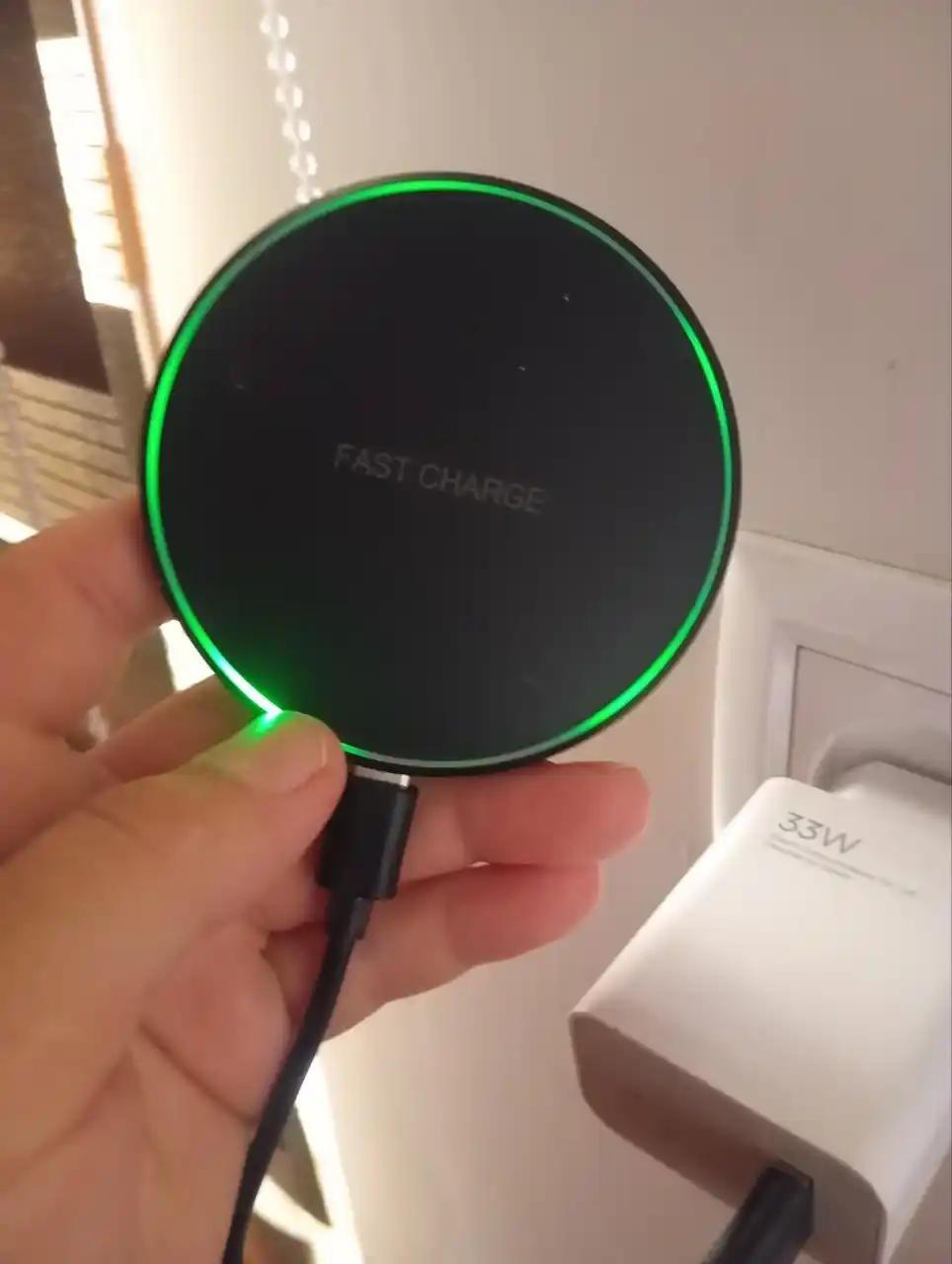Fast Charge simsiz zaryadlash qurilmasi