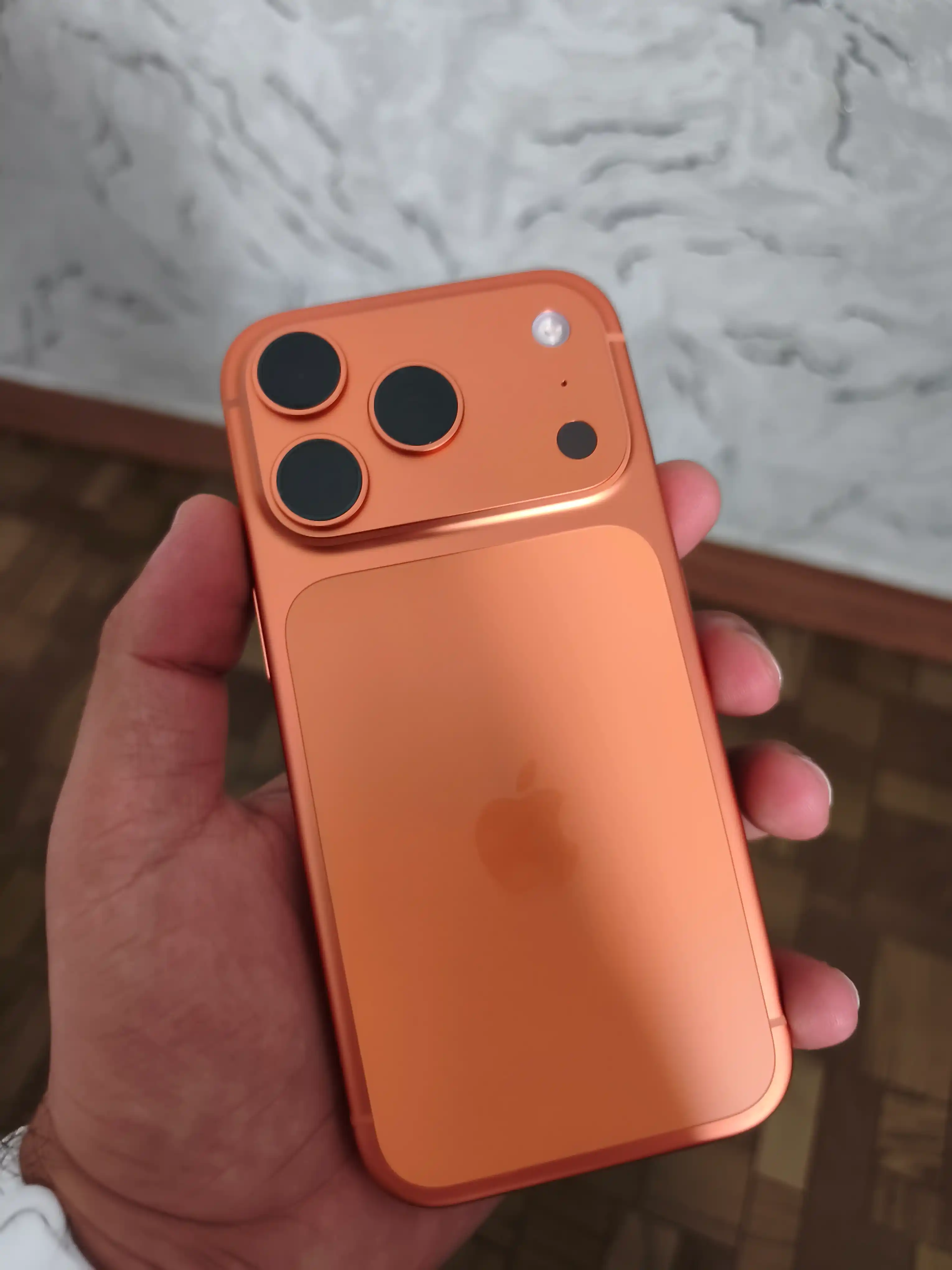 Смартфон Apple iPhone 17 Pro